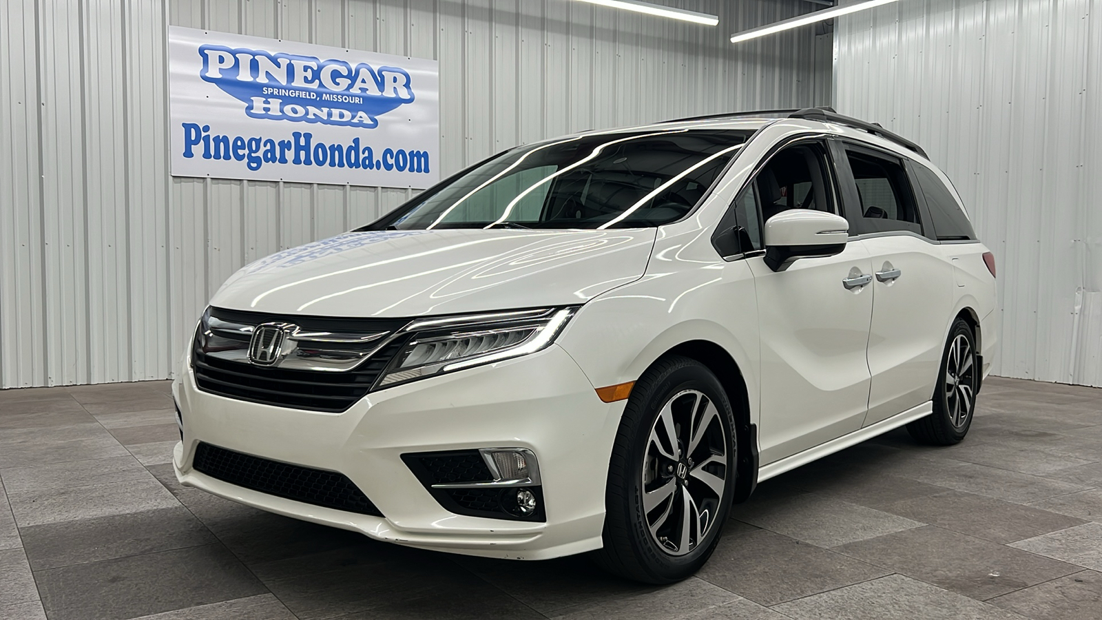 2019 Honda Odyssey Elite 1