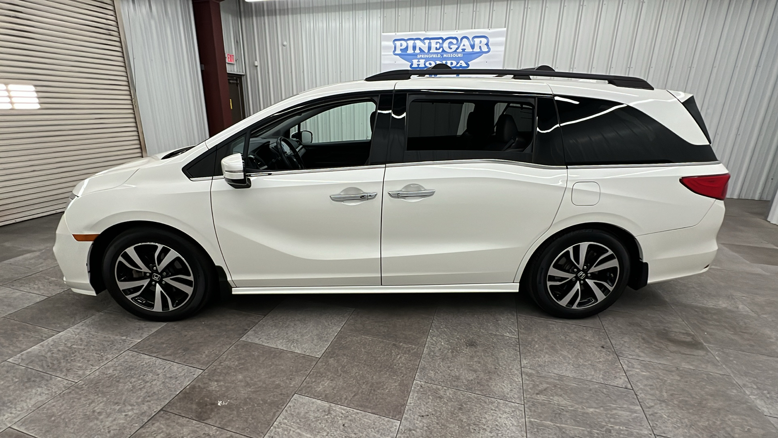 2019 Honda Odyssey Elite 2