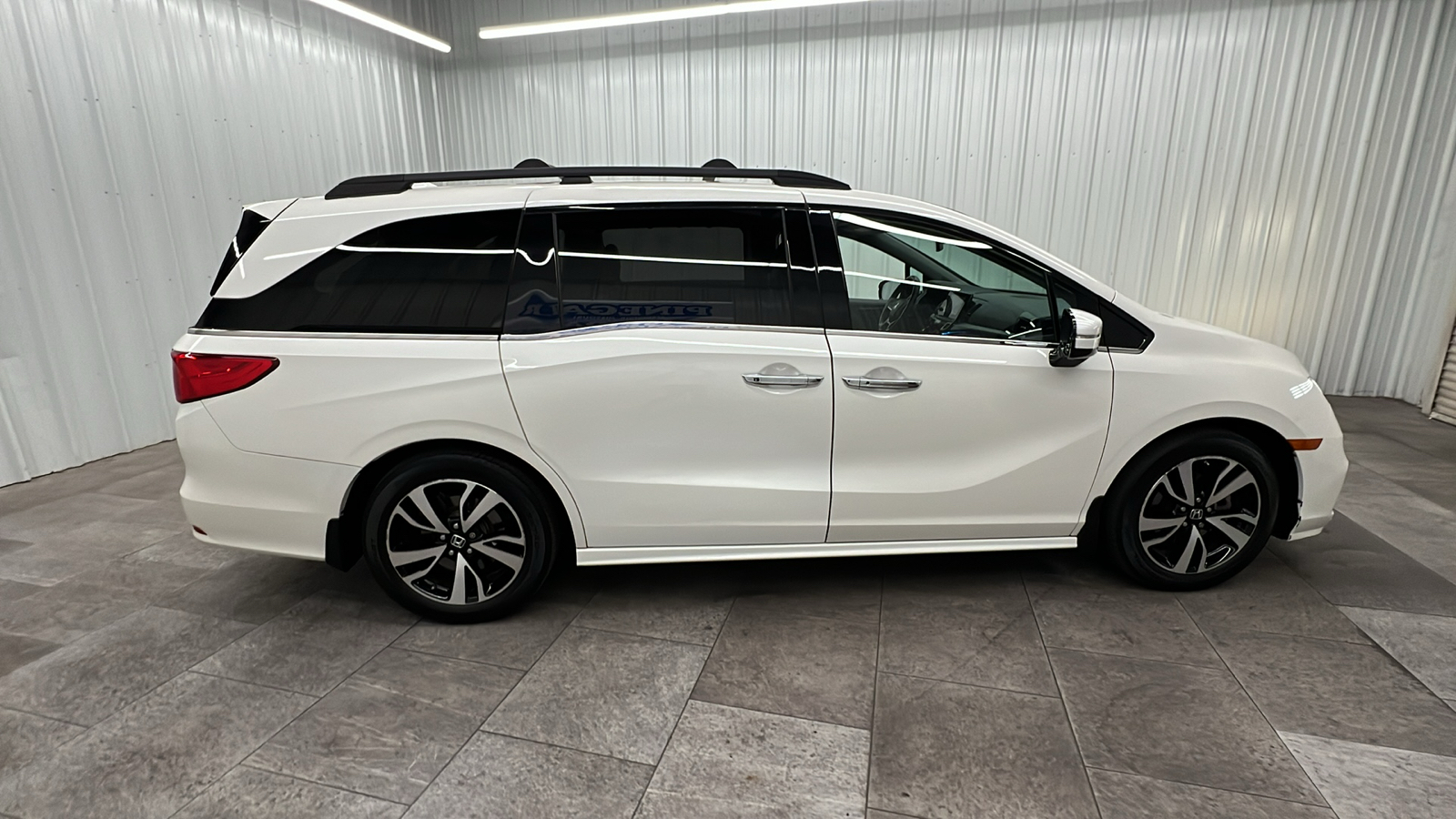 2019 Honda Odyssey Elite 9