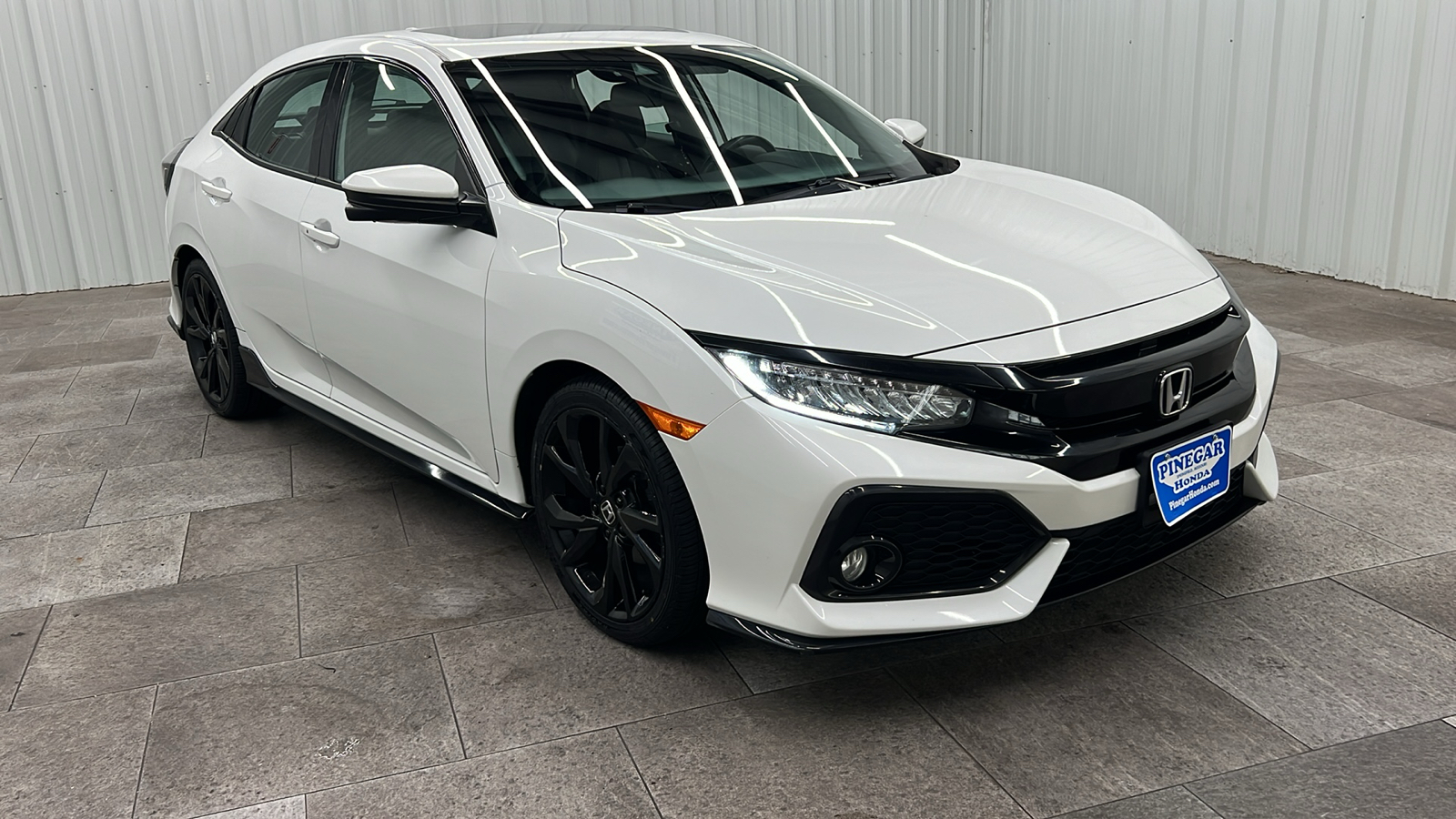 2018 Honda Civic Sport Touring 10