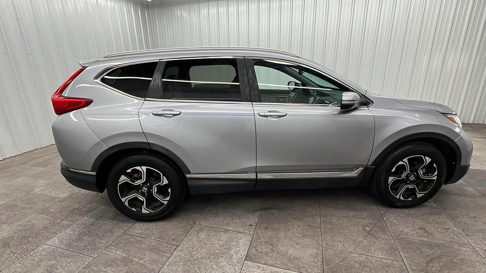 2019 Honda CR-V Touring 9