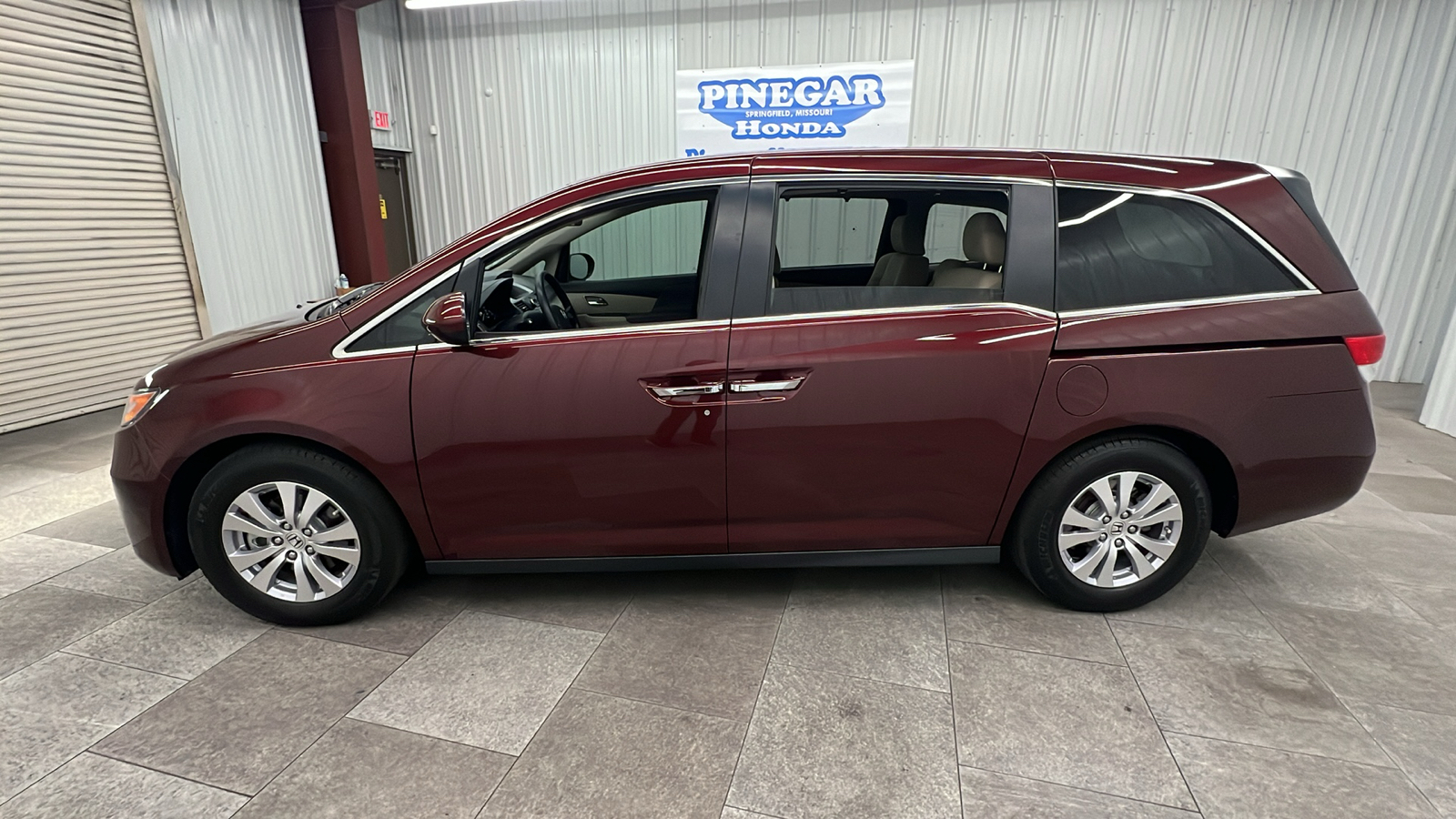 2016 Honda Odyssey EX 2