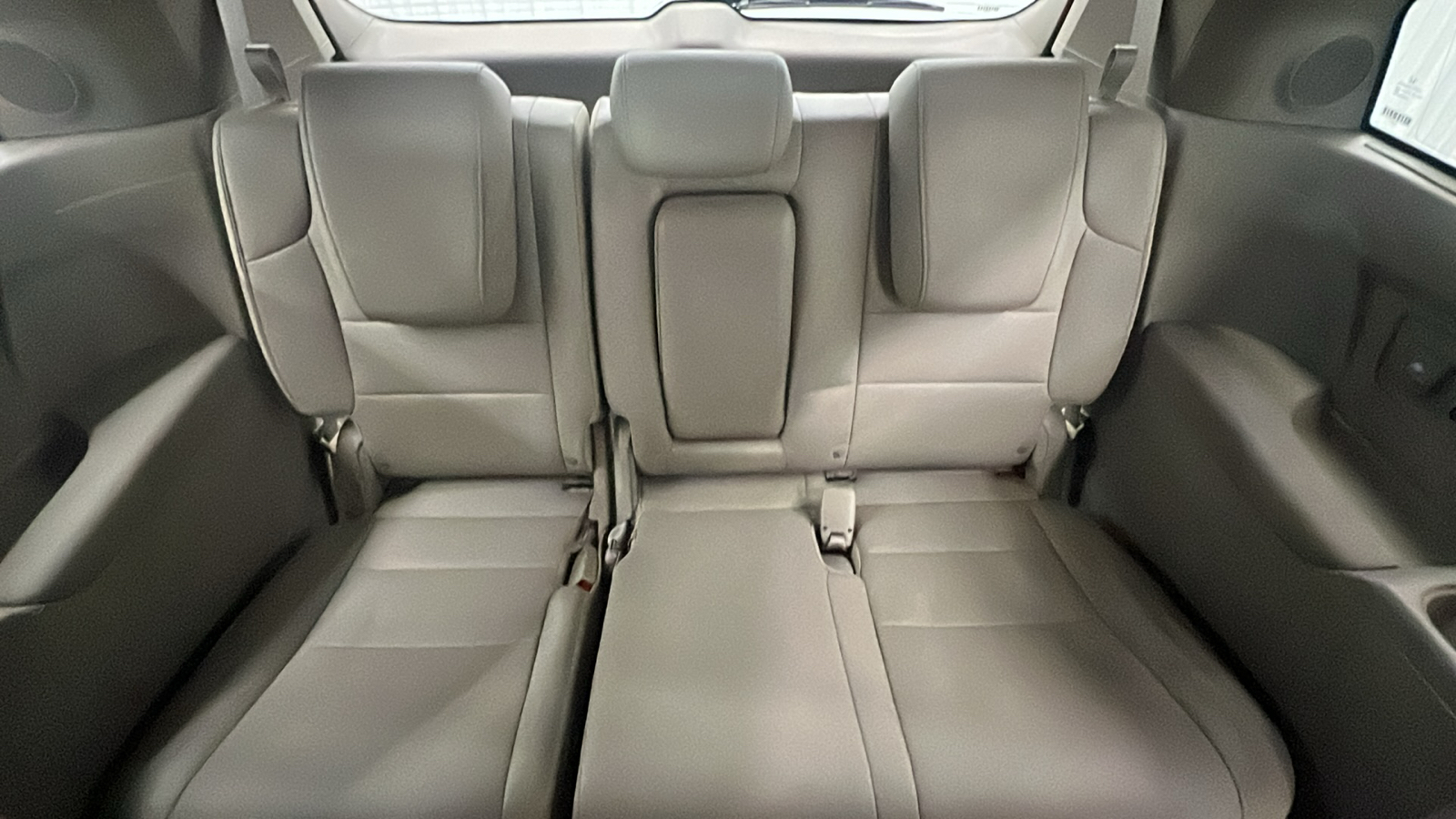 2016 Honda Odyssey Touring Elite 13