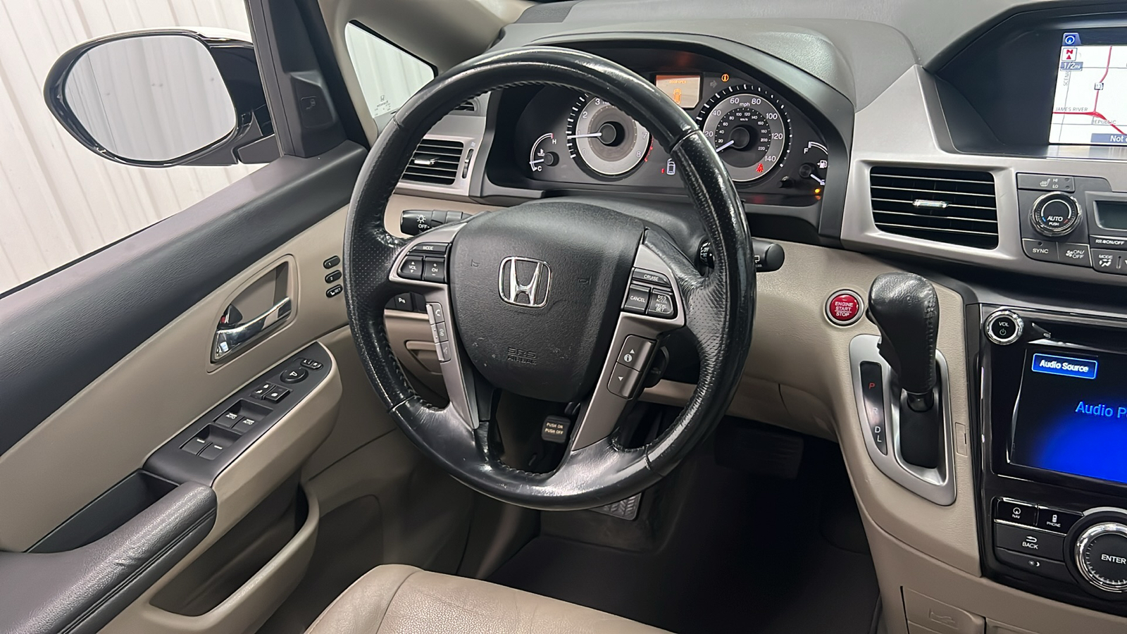 2016 Honda Odyssey Touring Elite 18