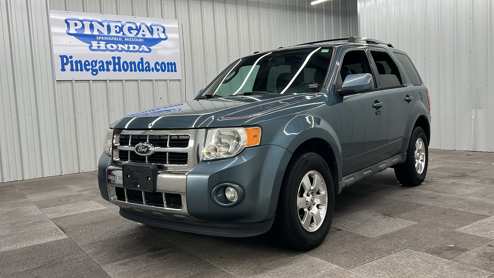 2012 Ford Escape Limited 1