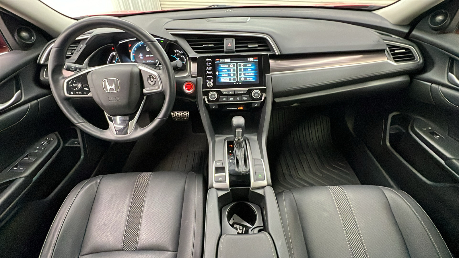 2019 Honda Civic Touring 14