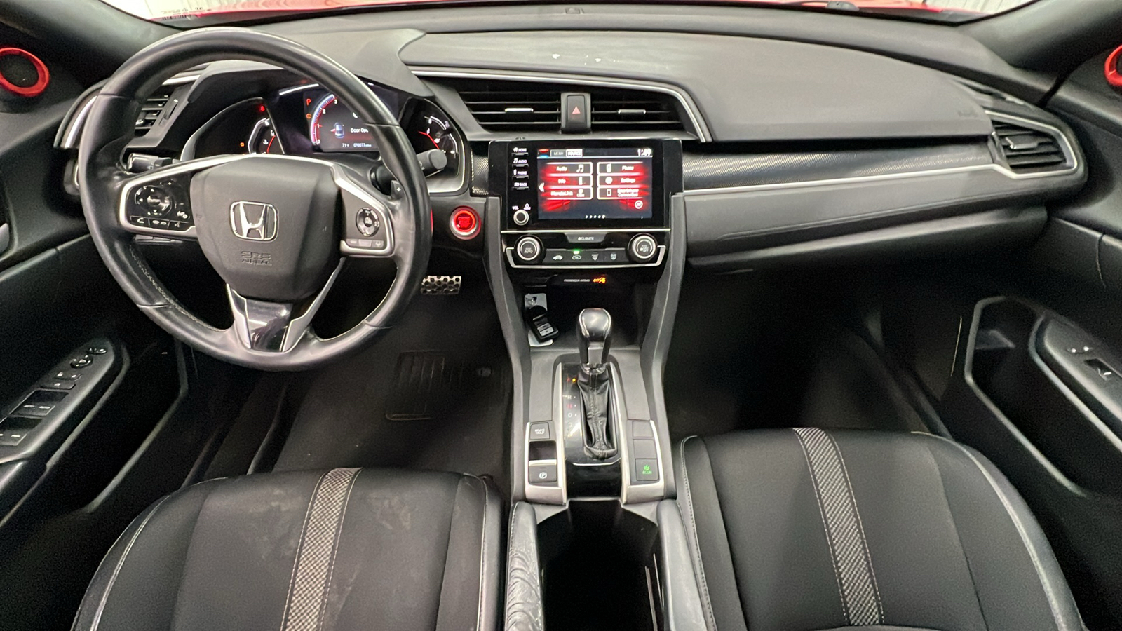 2019 Honda Civic Sport 13