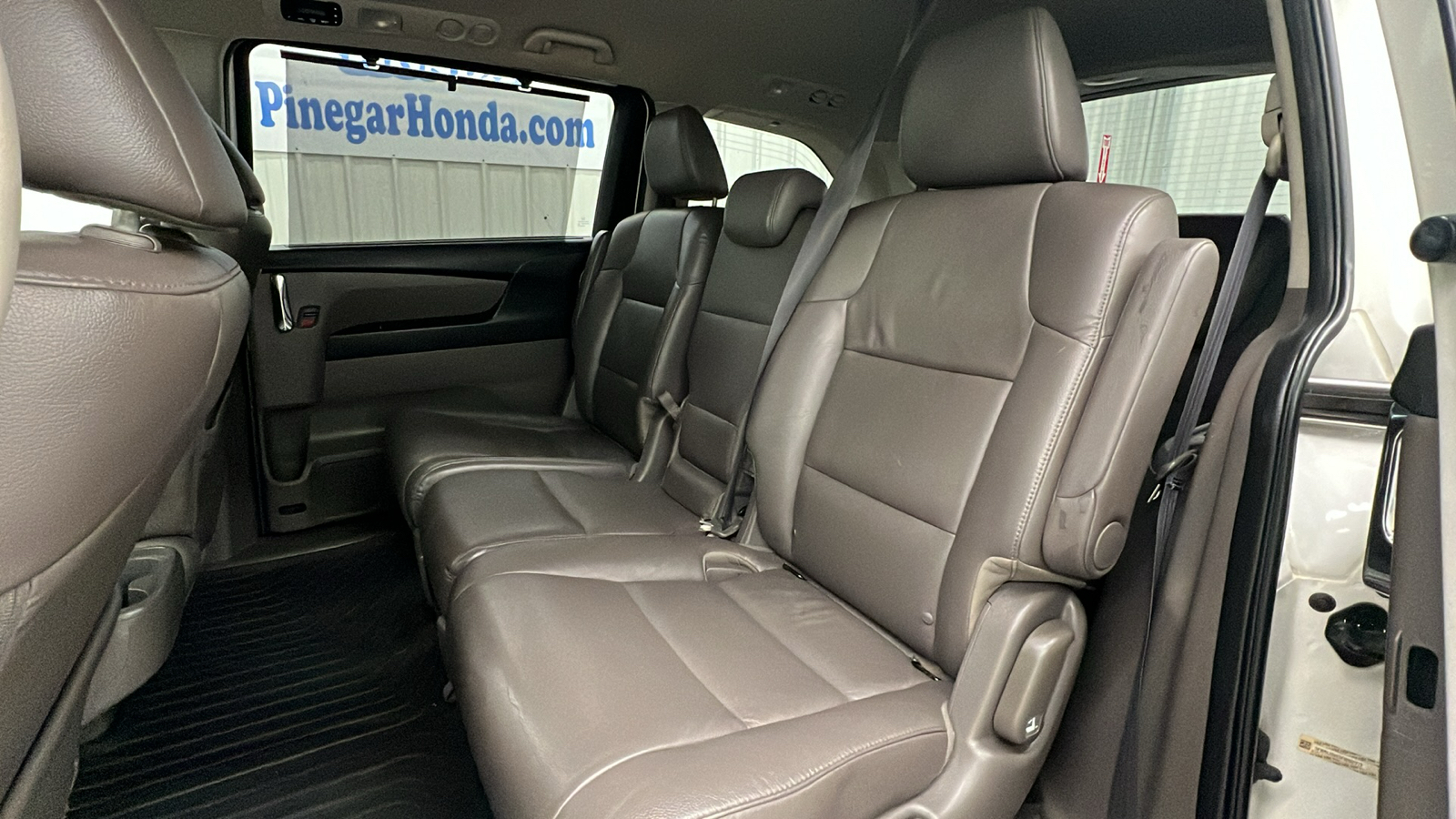 2015 Honda Odyssey EX-L 11