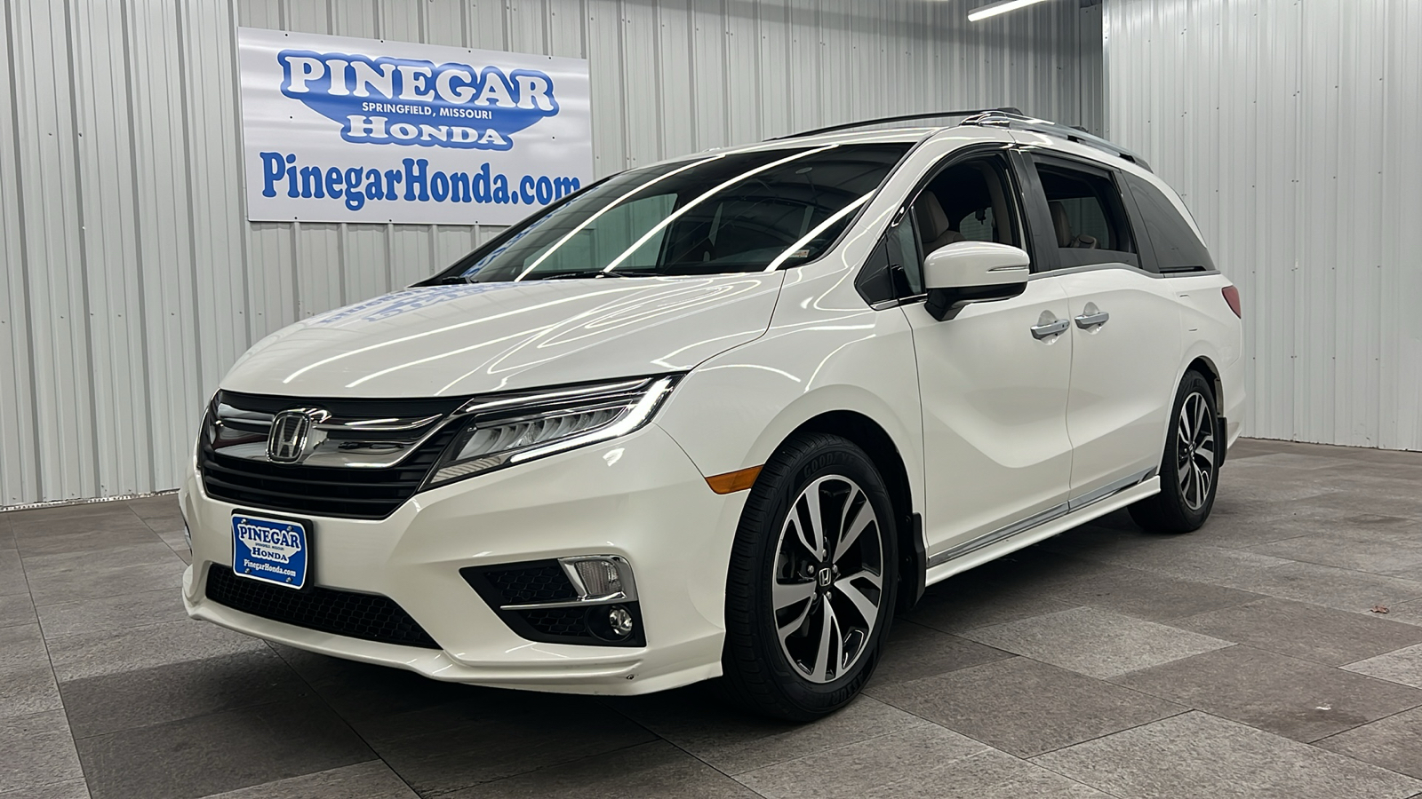 2019 Honda Odyssey Elite 1