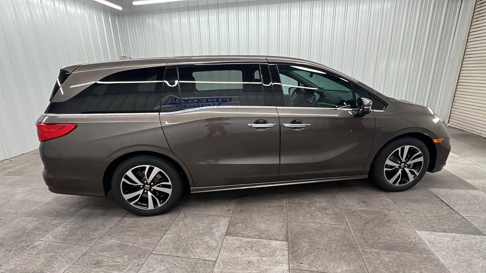 2019 Honda Odyssey Elite 9