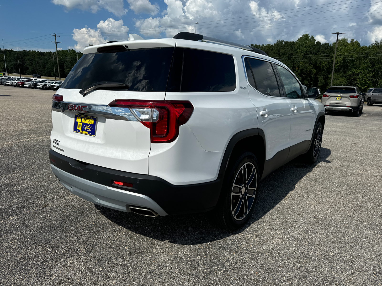 2022 GMC Acadia SLT 7