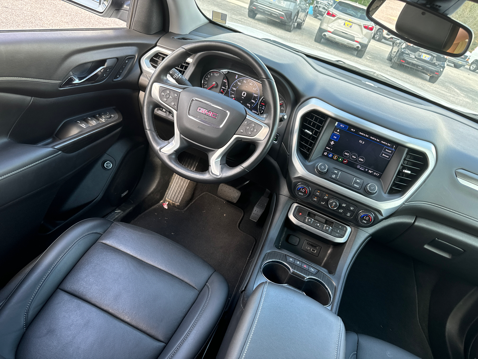 2022 GMC Acadia SLT 28