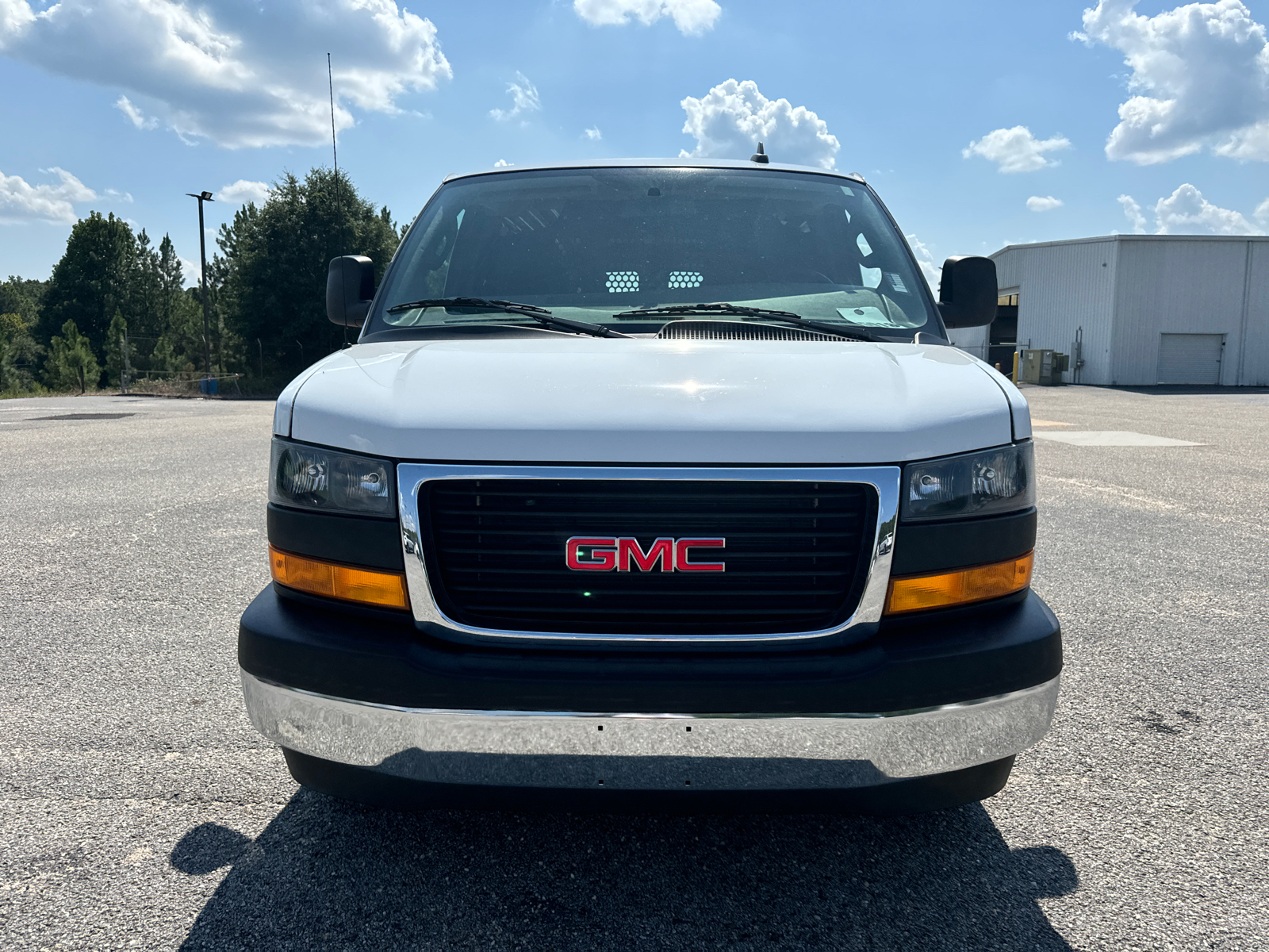 2022 GMC Savana 2500 Work Van 2