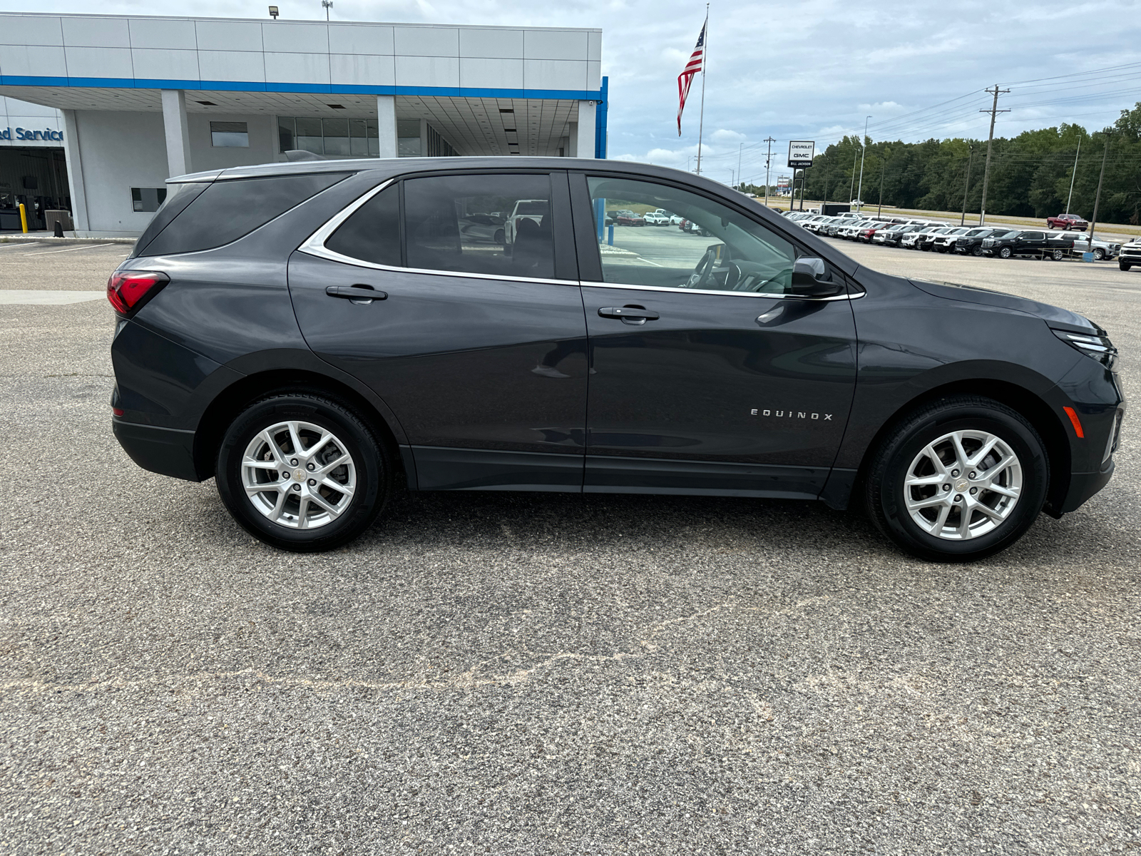 2022 Chevrolet Equinox LT 8