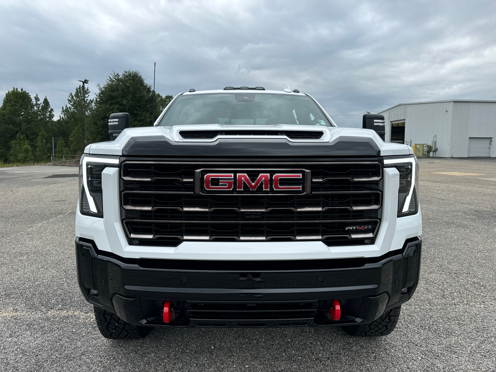 2025 GMC Sierra 2500HD AT4X 2