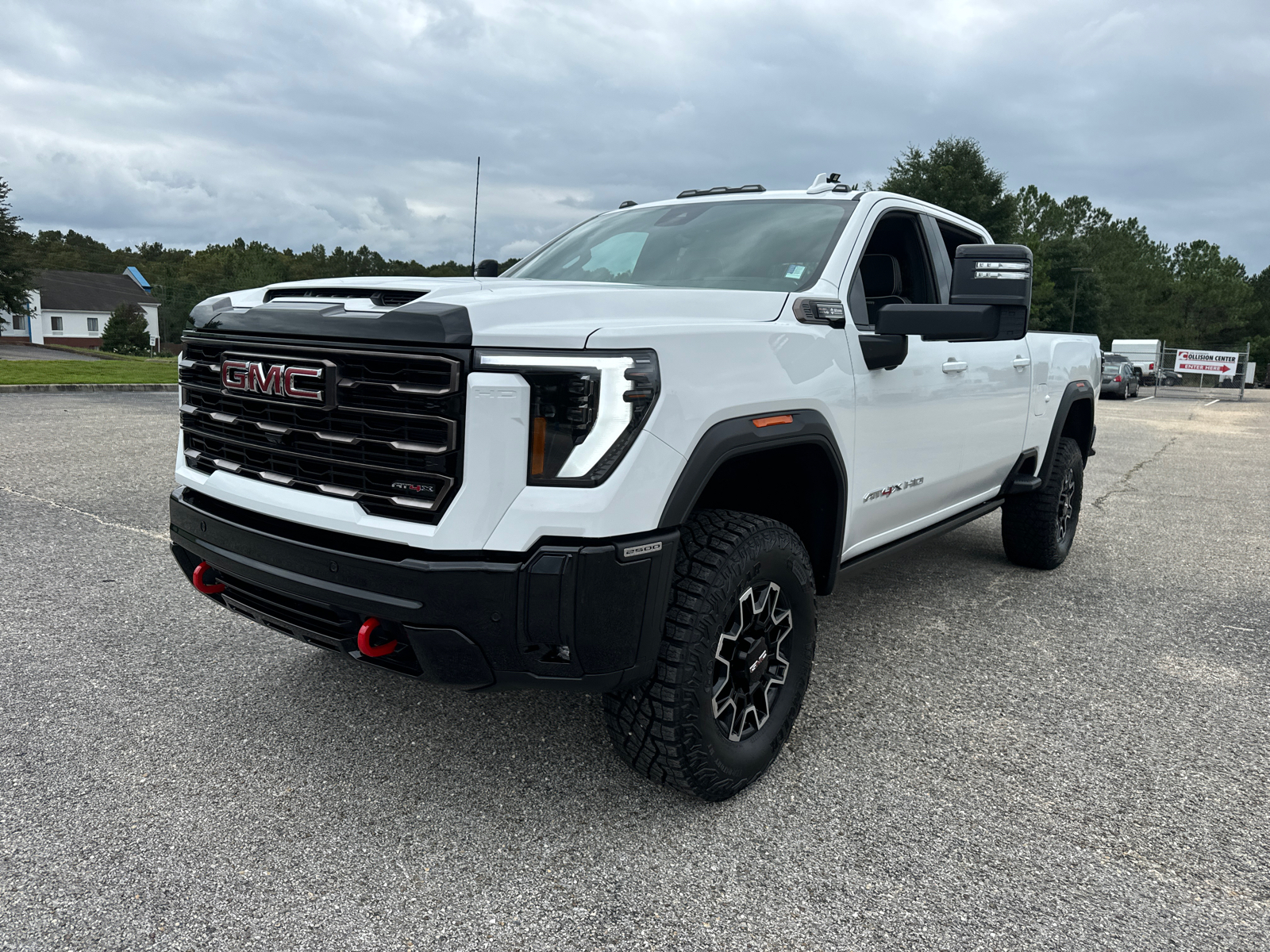 2025 GMC Sierra 2500HD AT4X 3