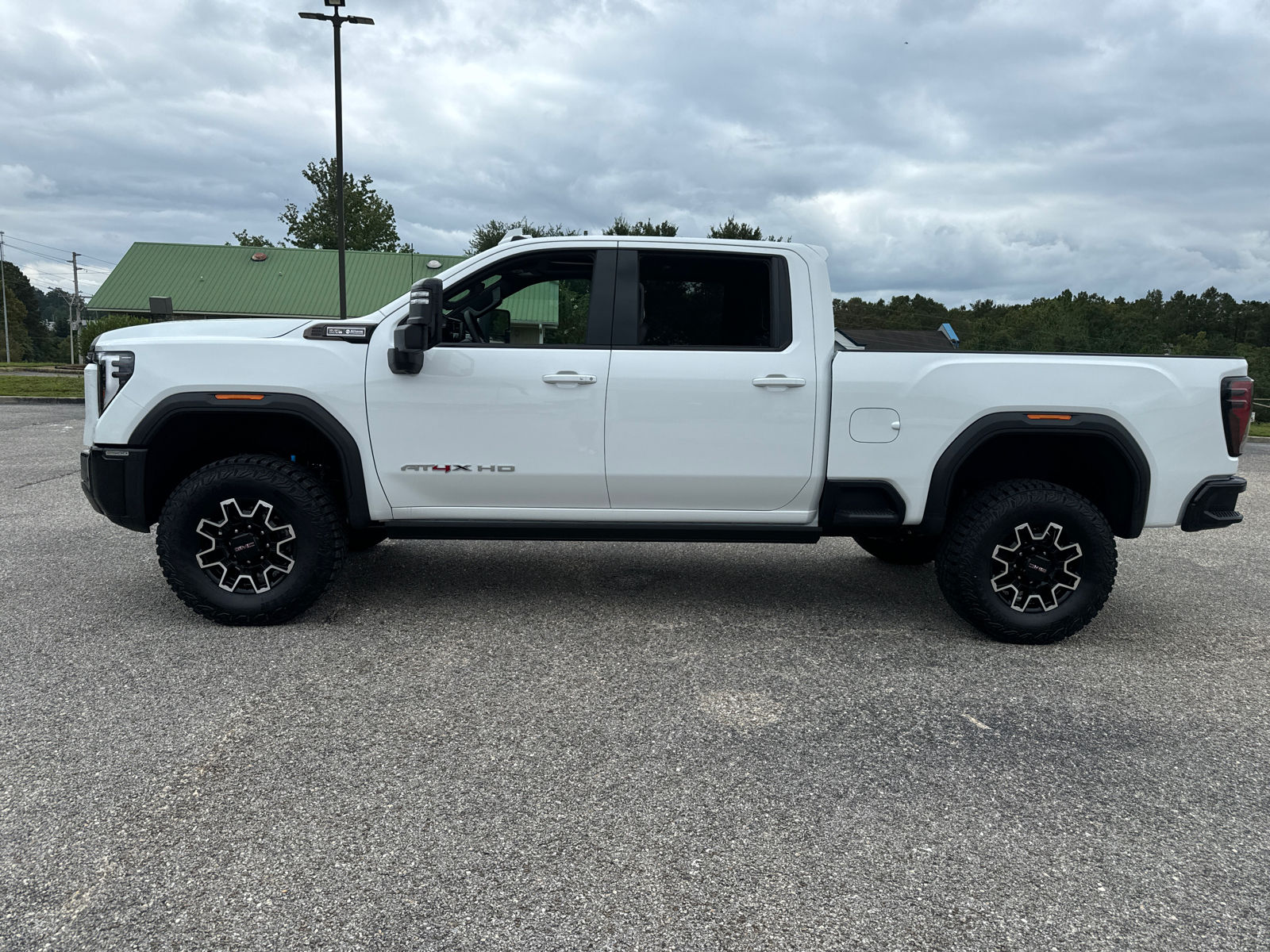 2025 GMC Sierra 2500HD AT4X 4