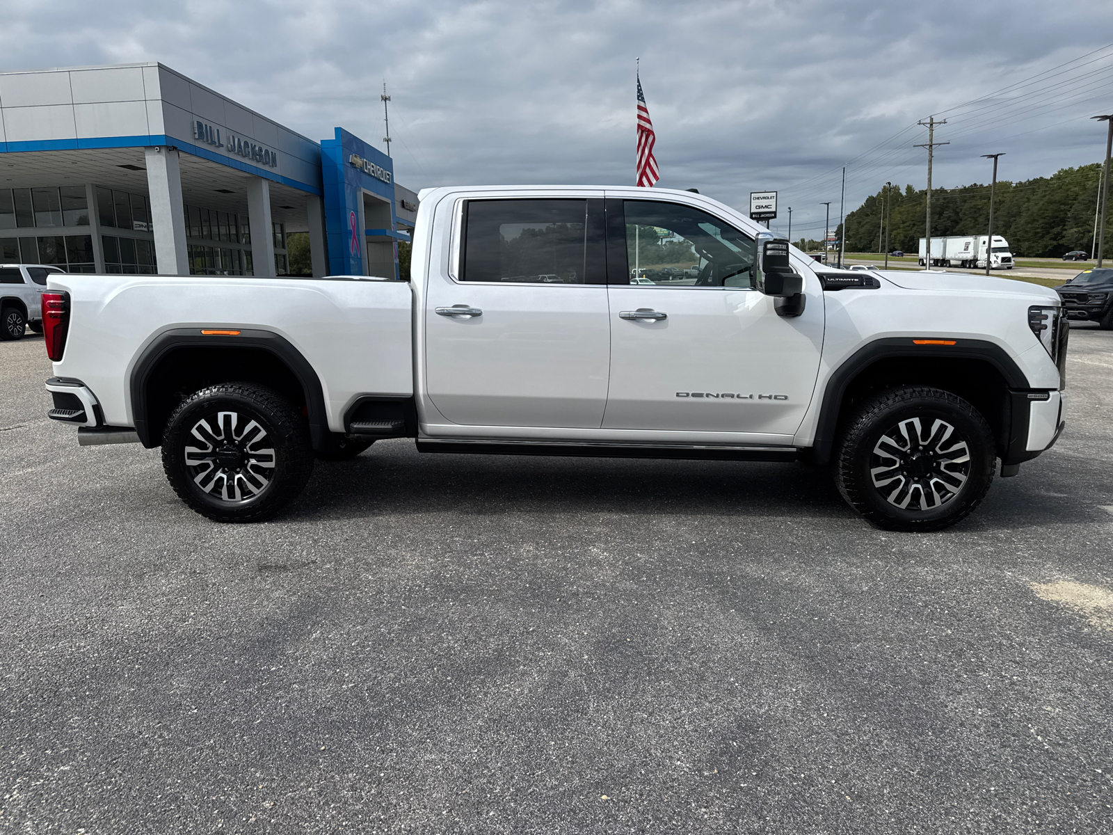 2025 GMC Sierra 2500HD Denali Ultimate 8