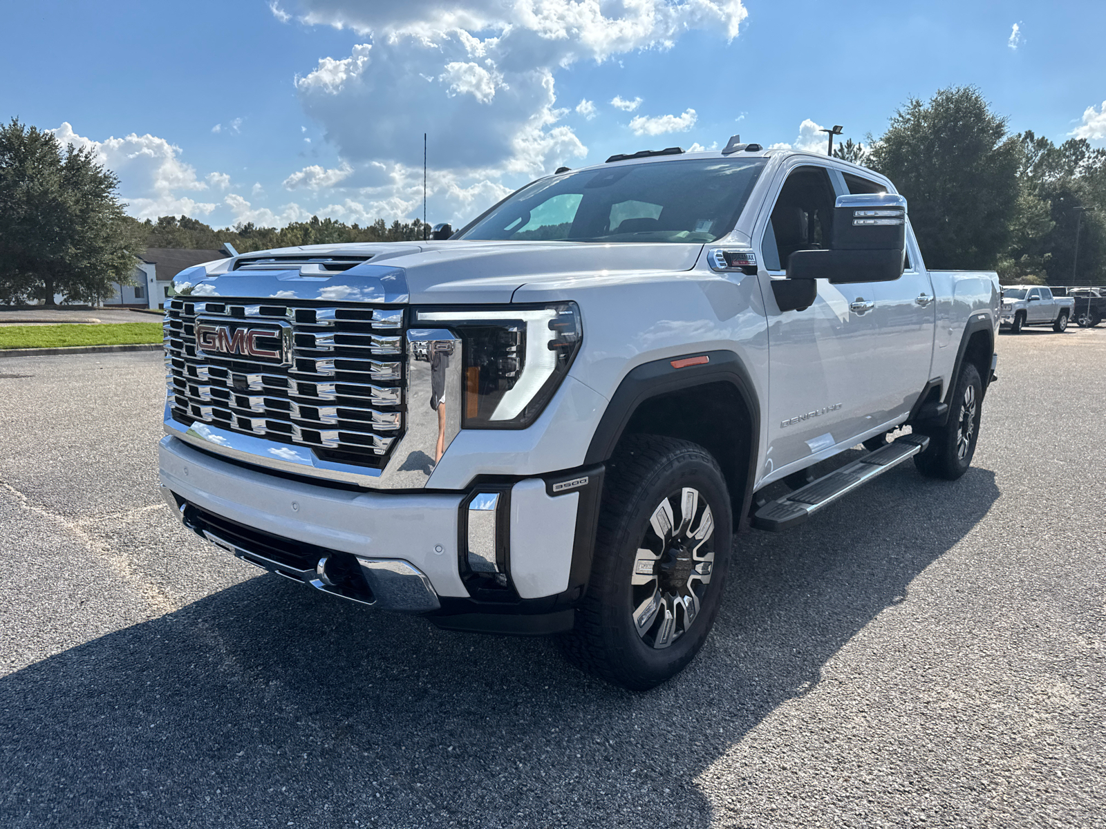 2025 GMC Sierra 3500HD Denali 3