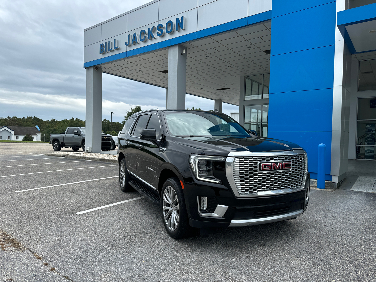 2021 GMC Yukon Denali 1