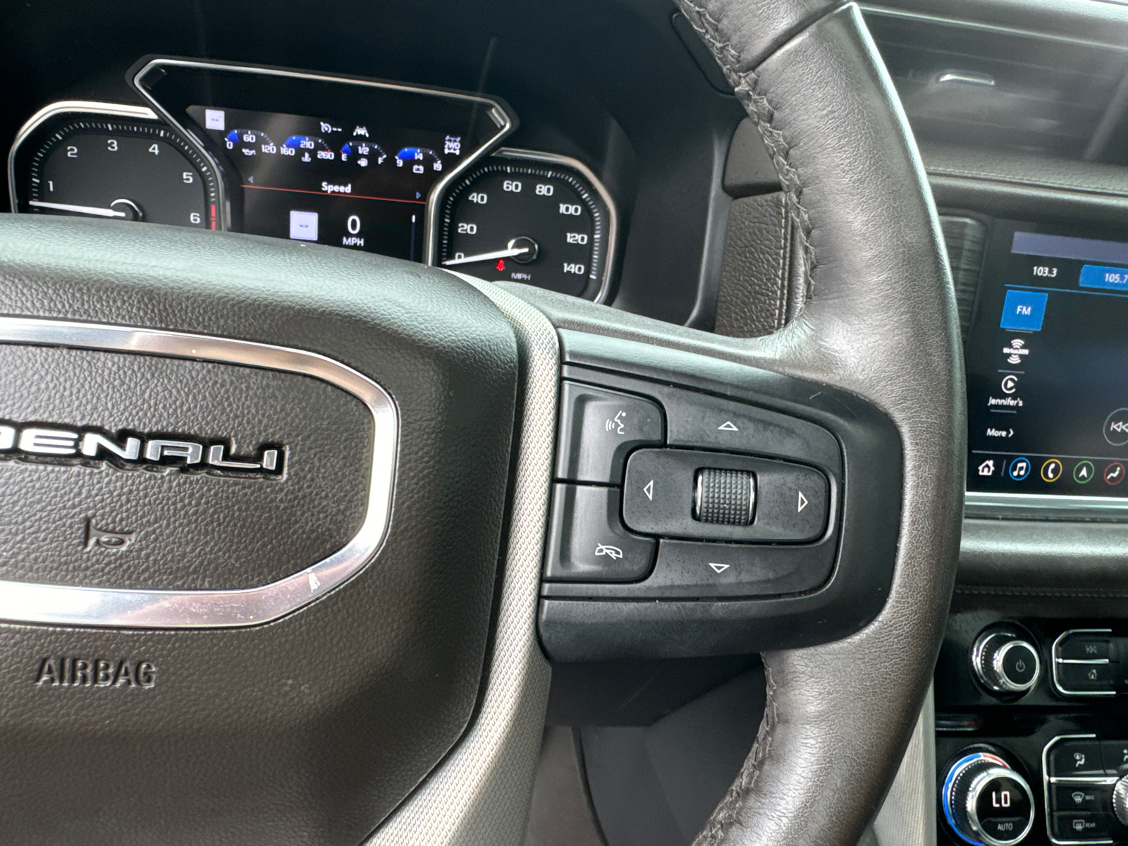 2021 GMC Yukon Denali 18