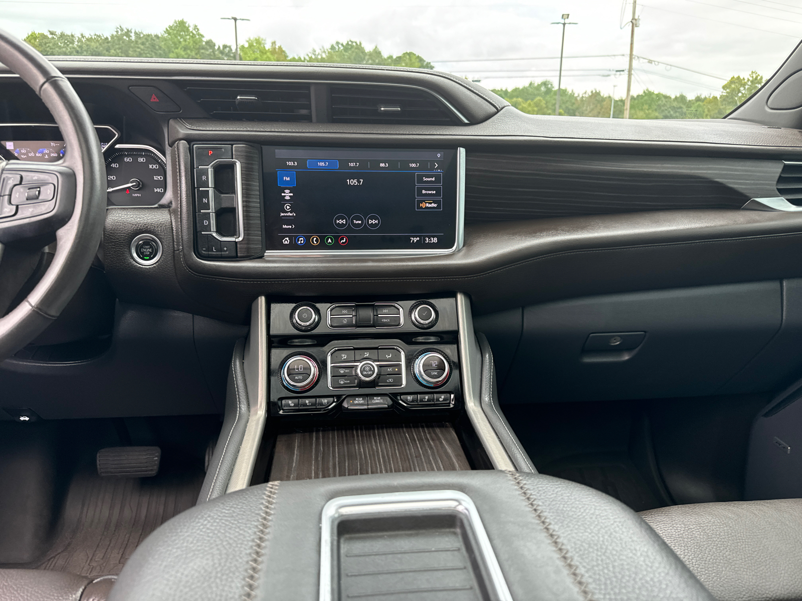 2021 GMC Yukon Denali 28