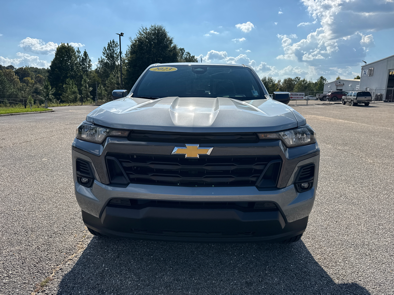 2023 Chevrolet Colorado LT 2