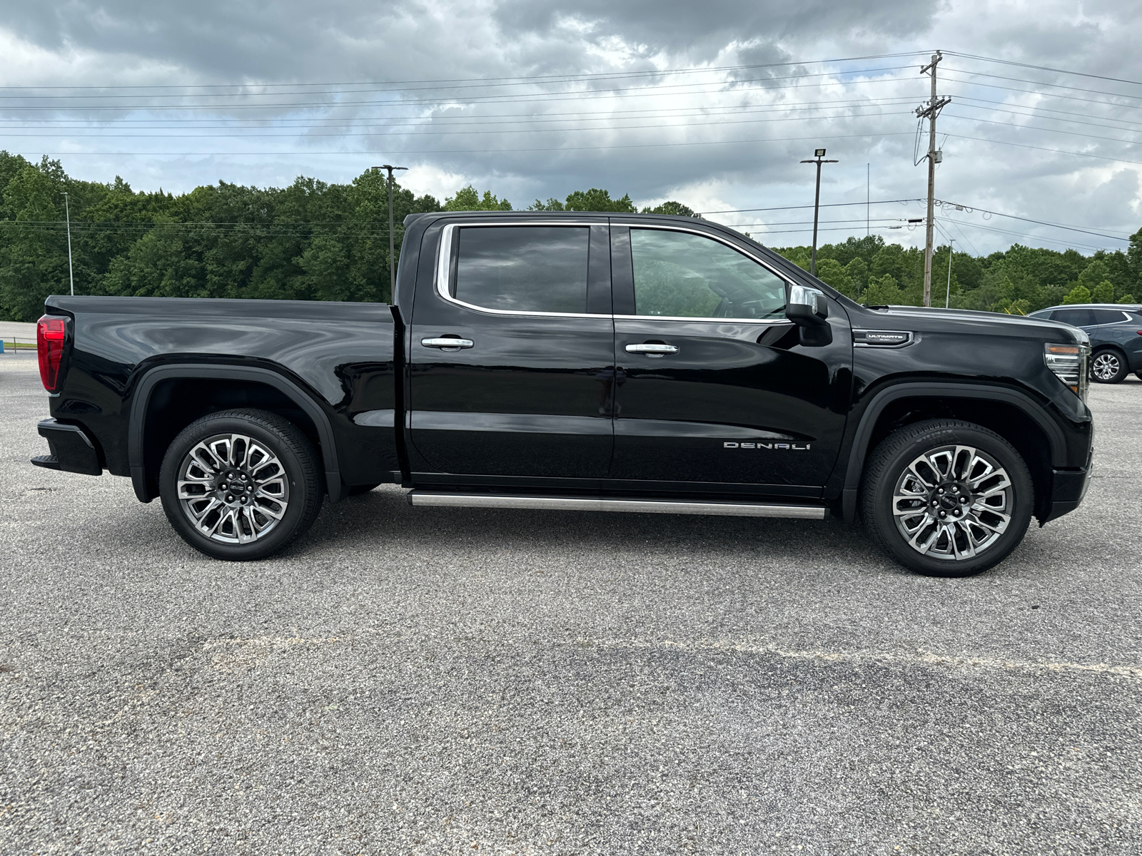 2024 GMC Sierra 1500 Denali Ultimate 8