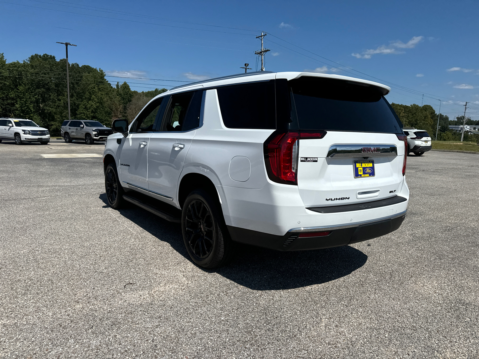 2024 GMC Yukon SLT 5