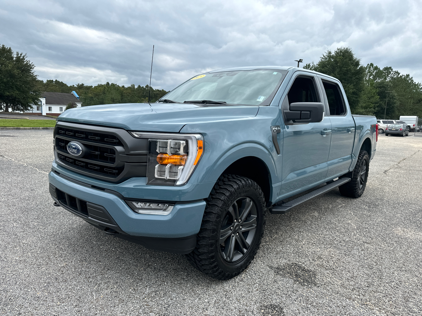 2023 Ford F-150 XLT 3