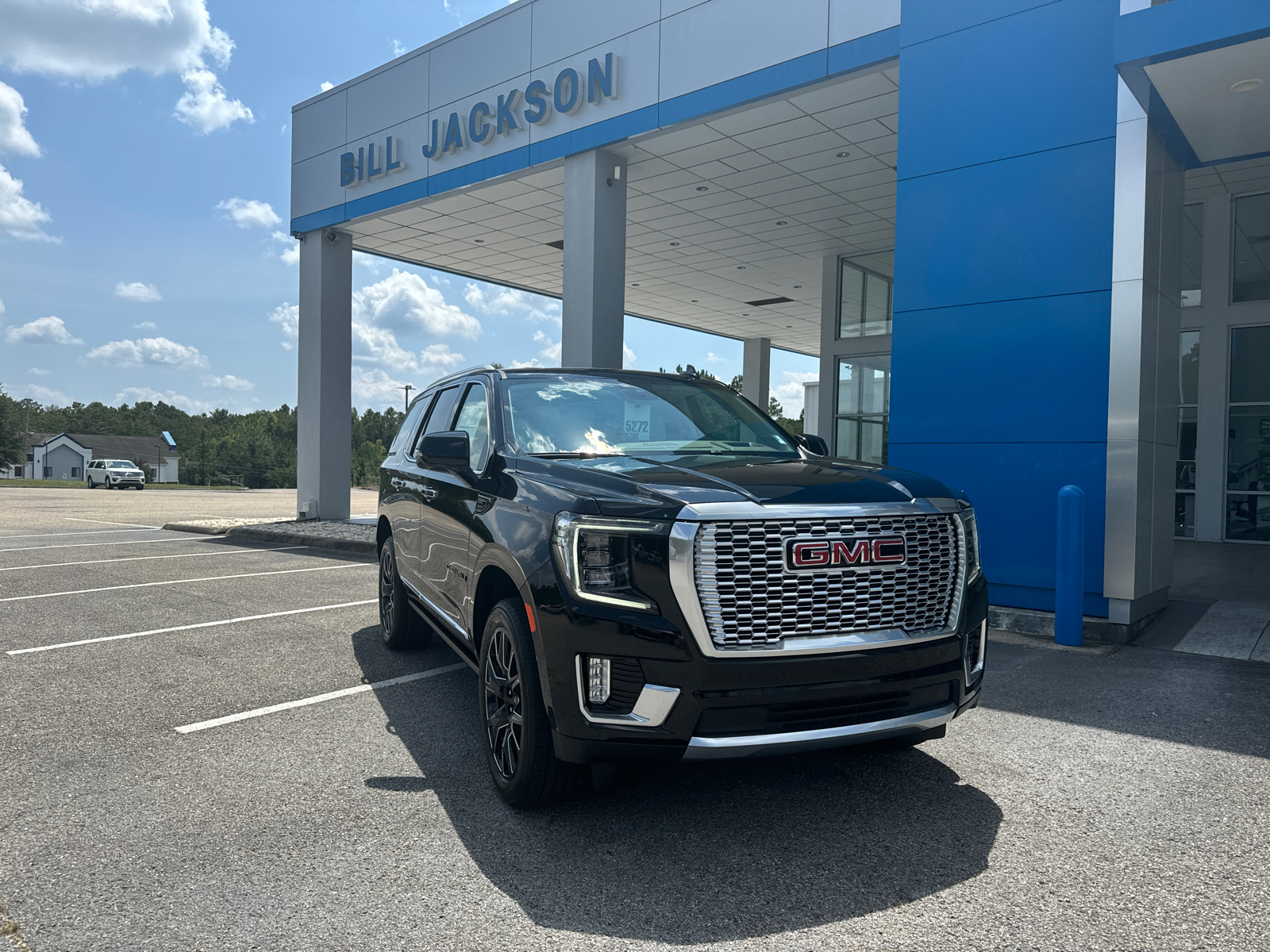 2024 GMC Yukon Denali 1