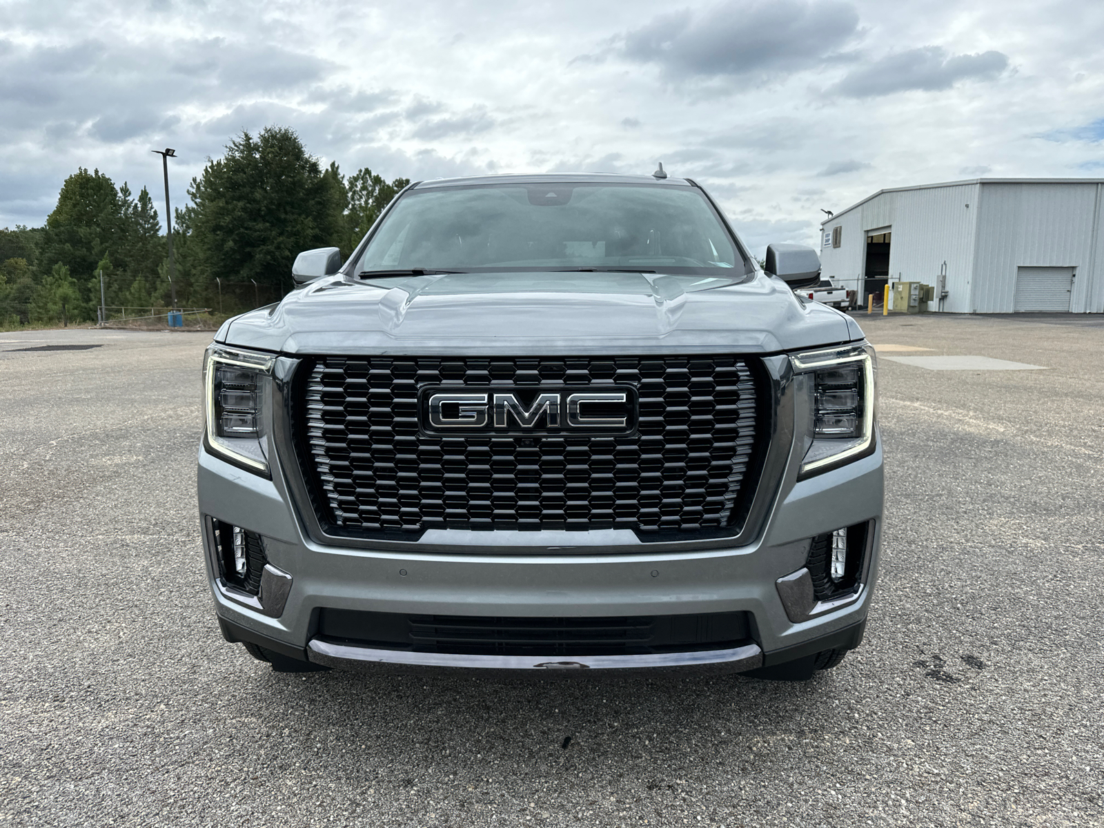 2024 GMC Yukon Denali Ultimate 2