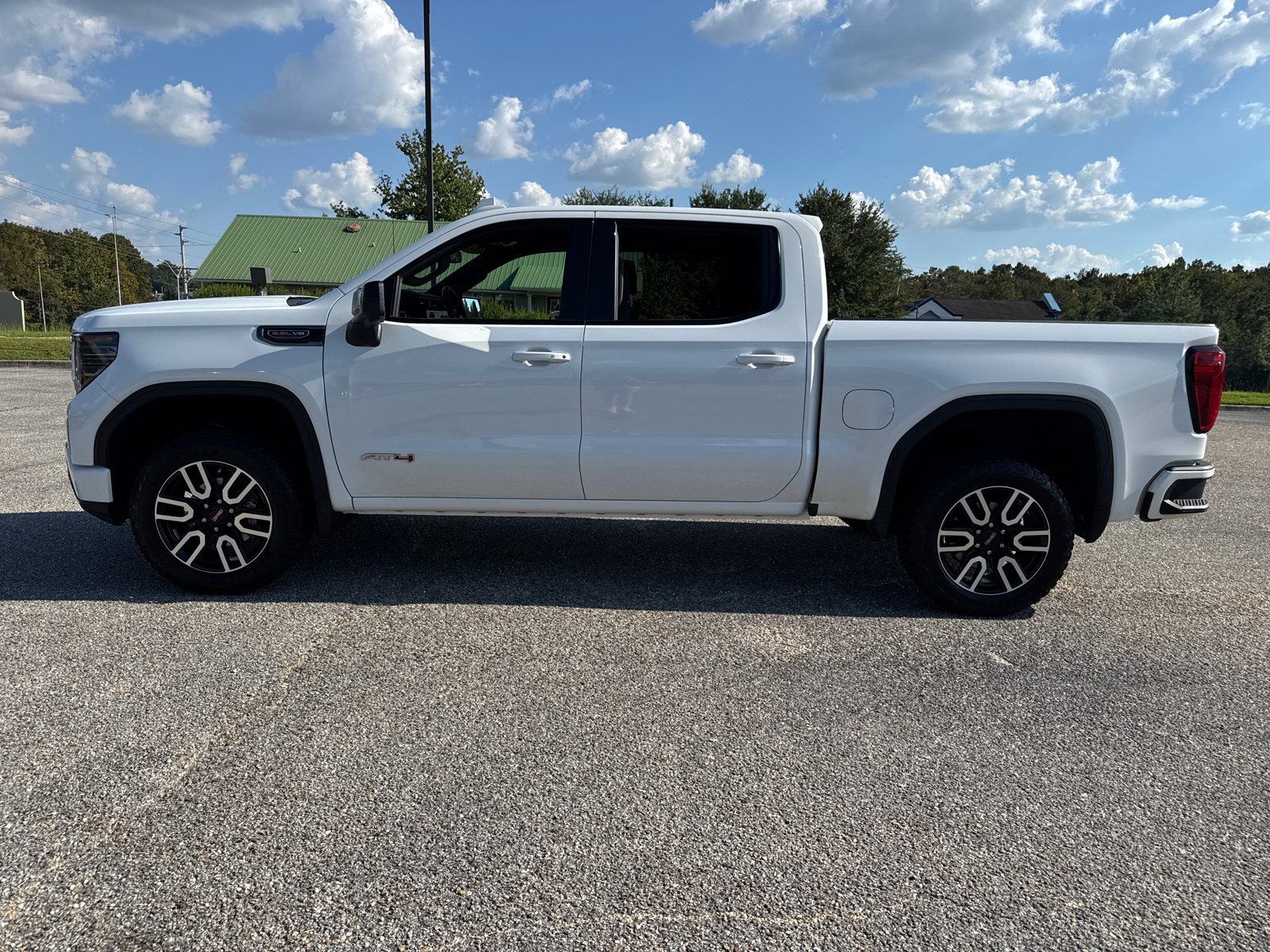 2023 GMC Sierra 1500 AT4 4