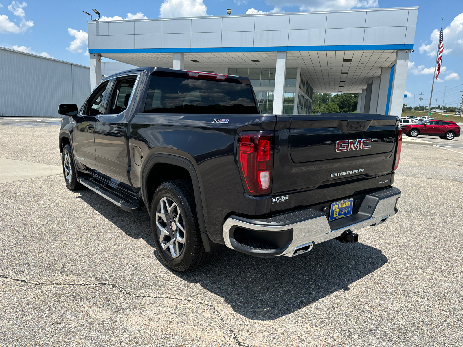 2024 GMC Sierra 1500 SLE 5