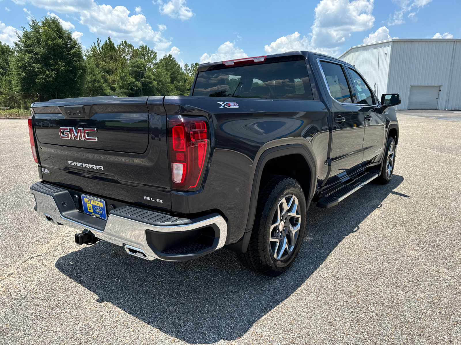 2024 GMC Sierra 1500 SLE 7