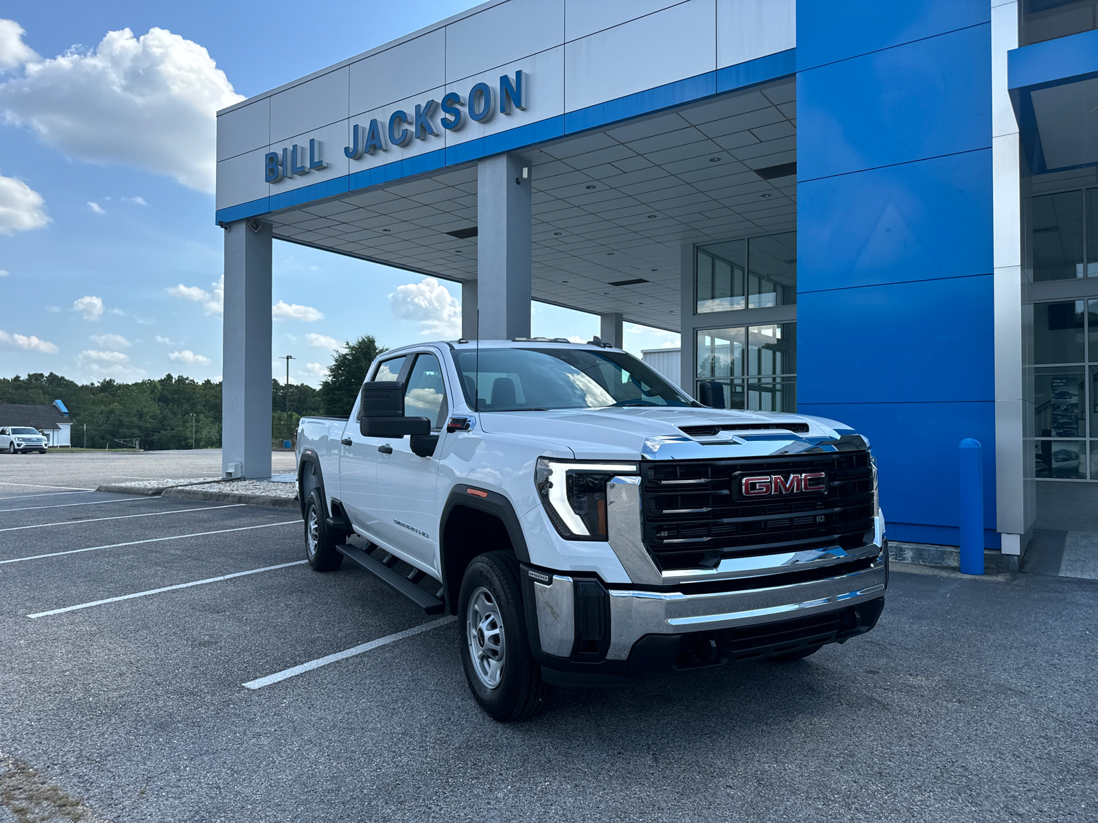 2024 GMC Sierra 2500HD Pro 1