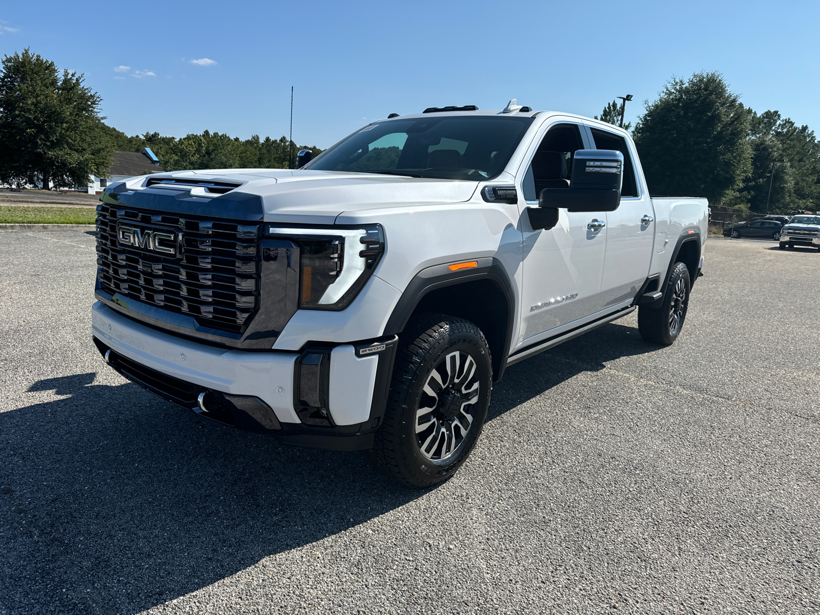 2024 GMC Sierra 2500HD Denali Ultimate 3