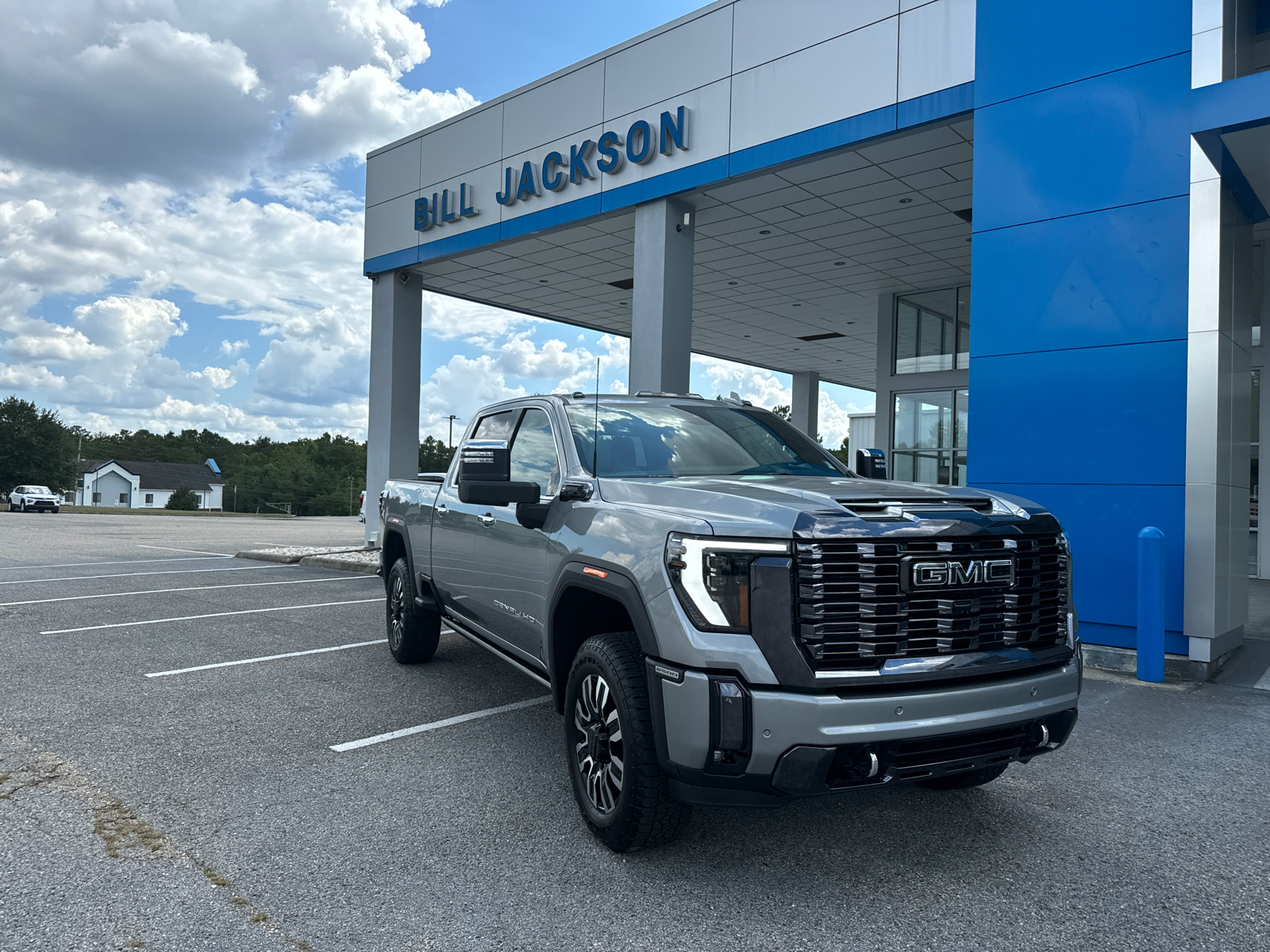 2024 GMC Sierra 2500HD Denali Ultimate 1