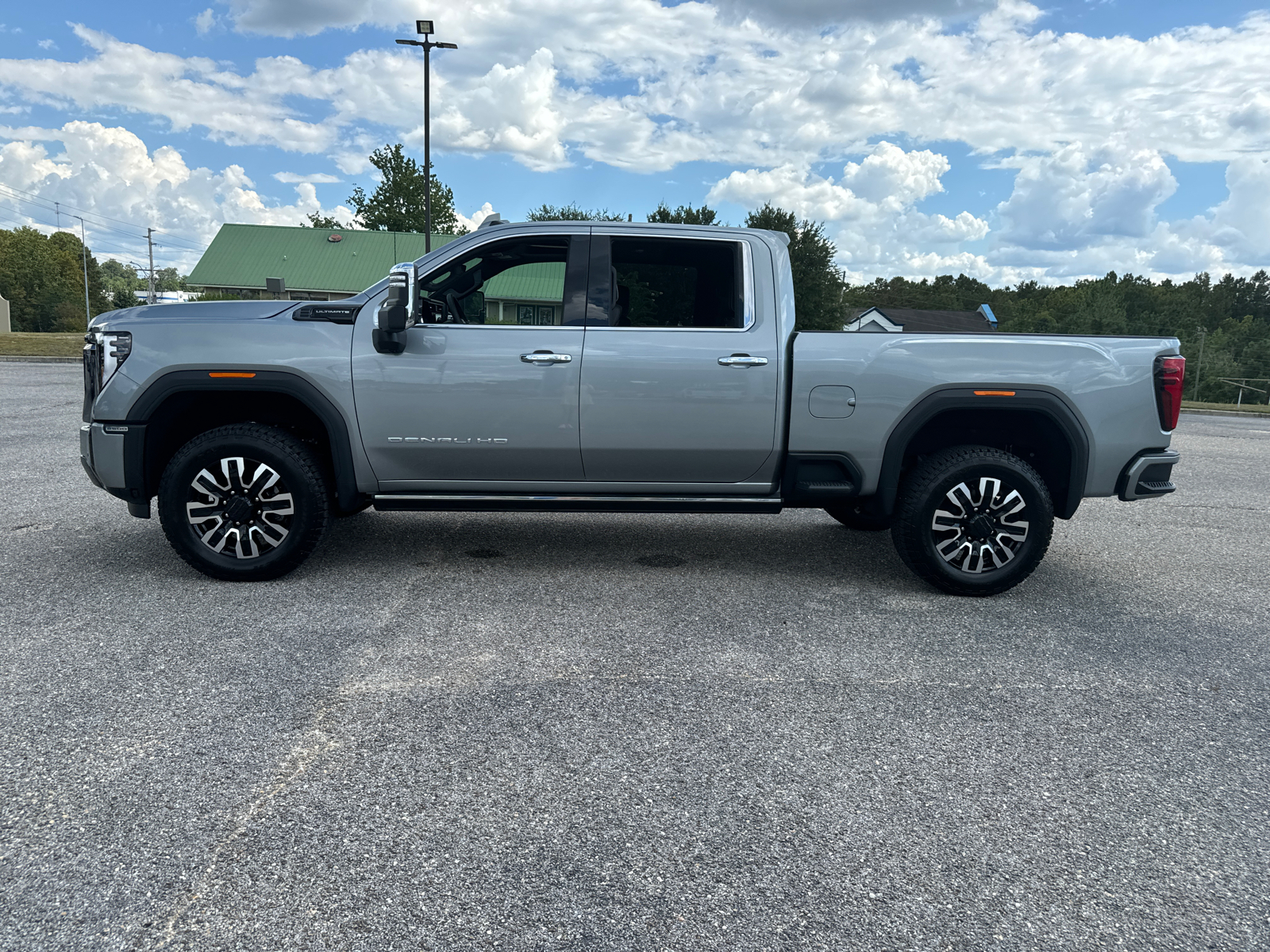 2024 GMC Sierra 2500HD Denali Ultimate 4