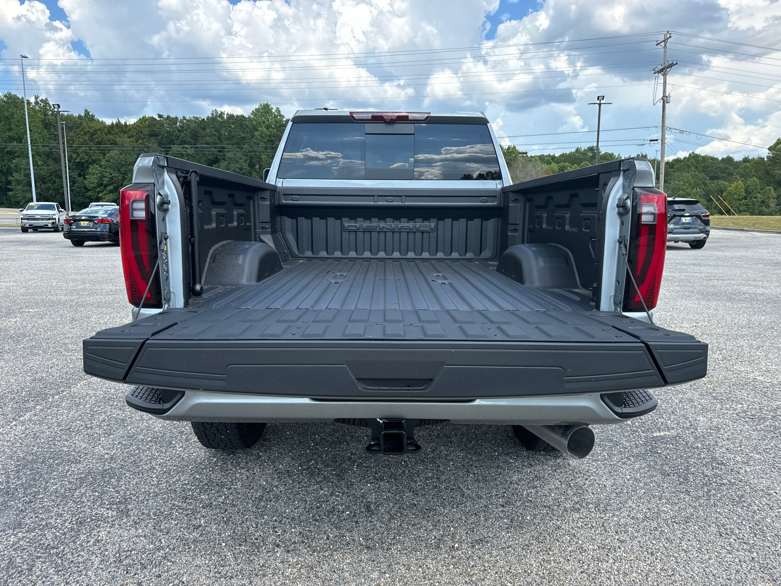 2024 GMC Sierra 2500HD Denali Ultimate 10