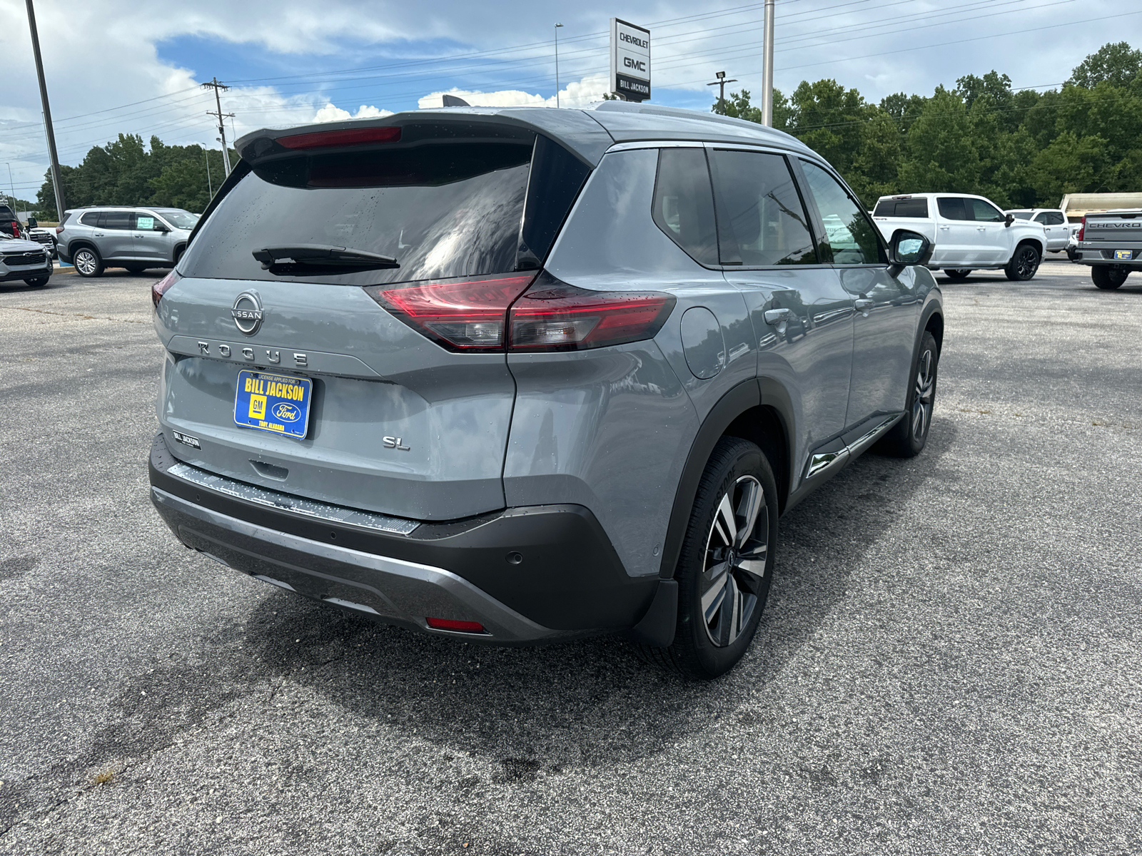 2023 Nissan Rogue SL 7