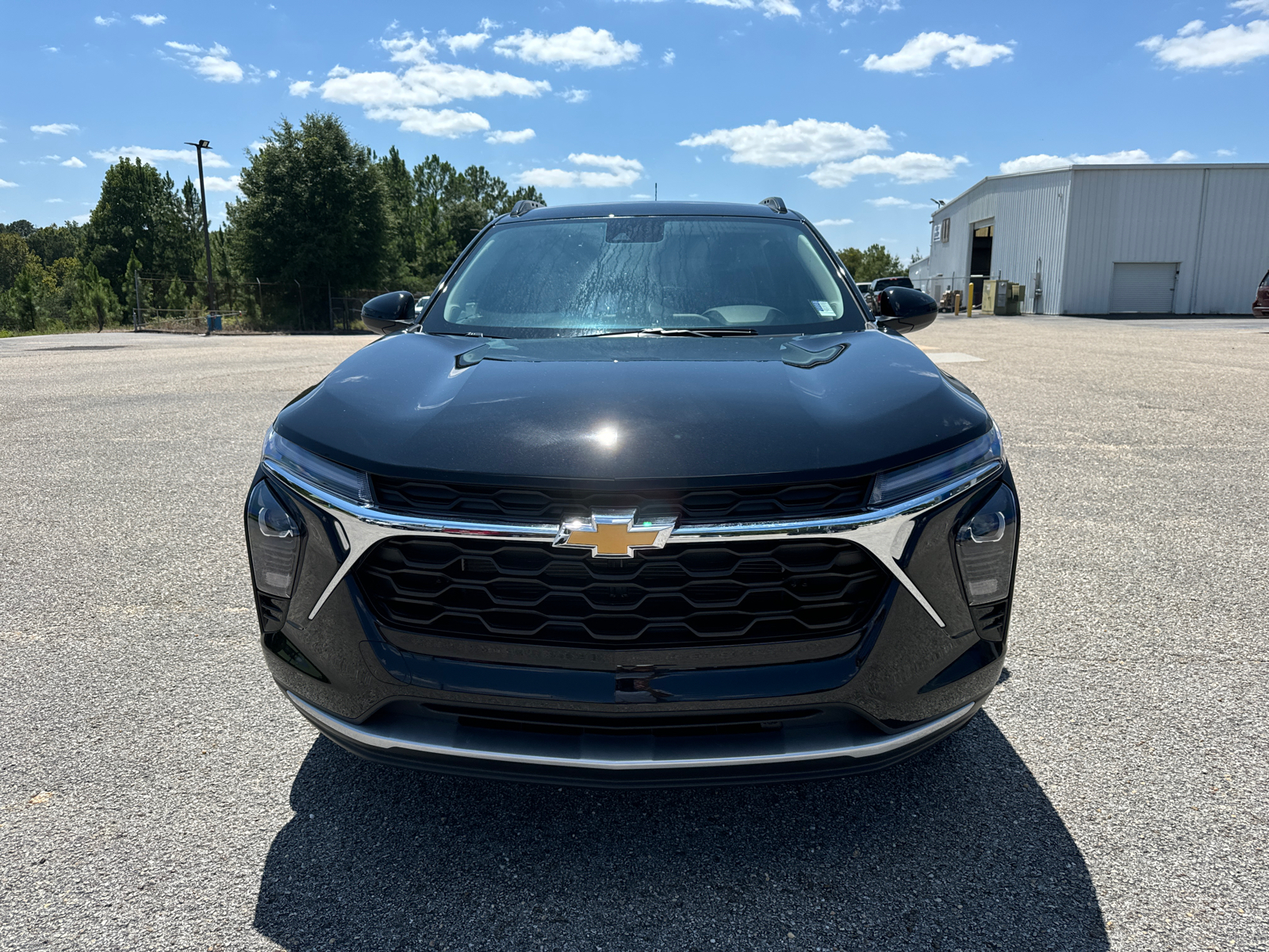 2025 Chevrolet Trax LT 2