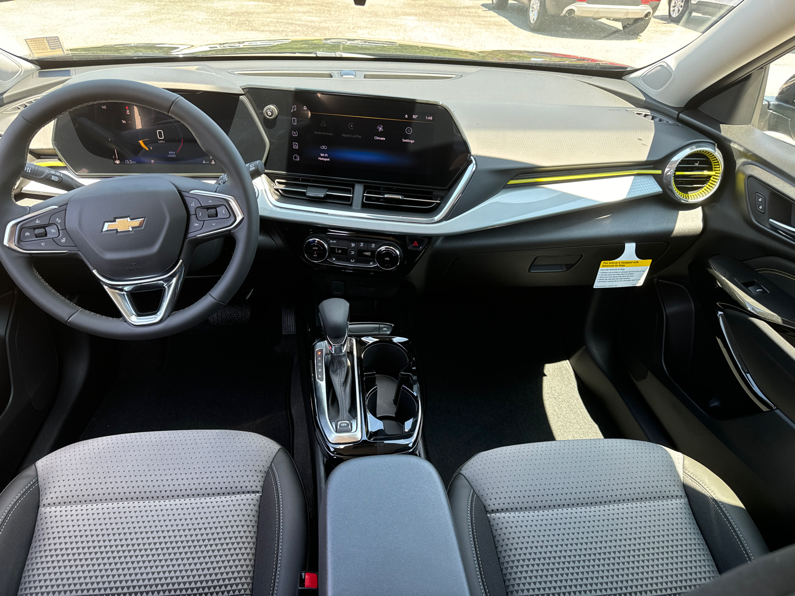 2025 Chevrolet Trax LT 23