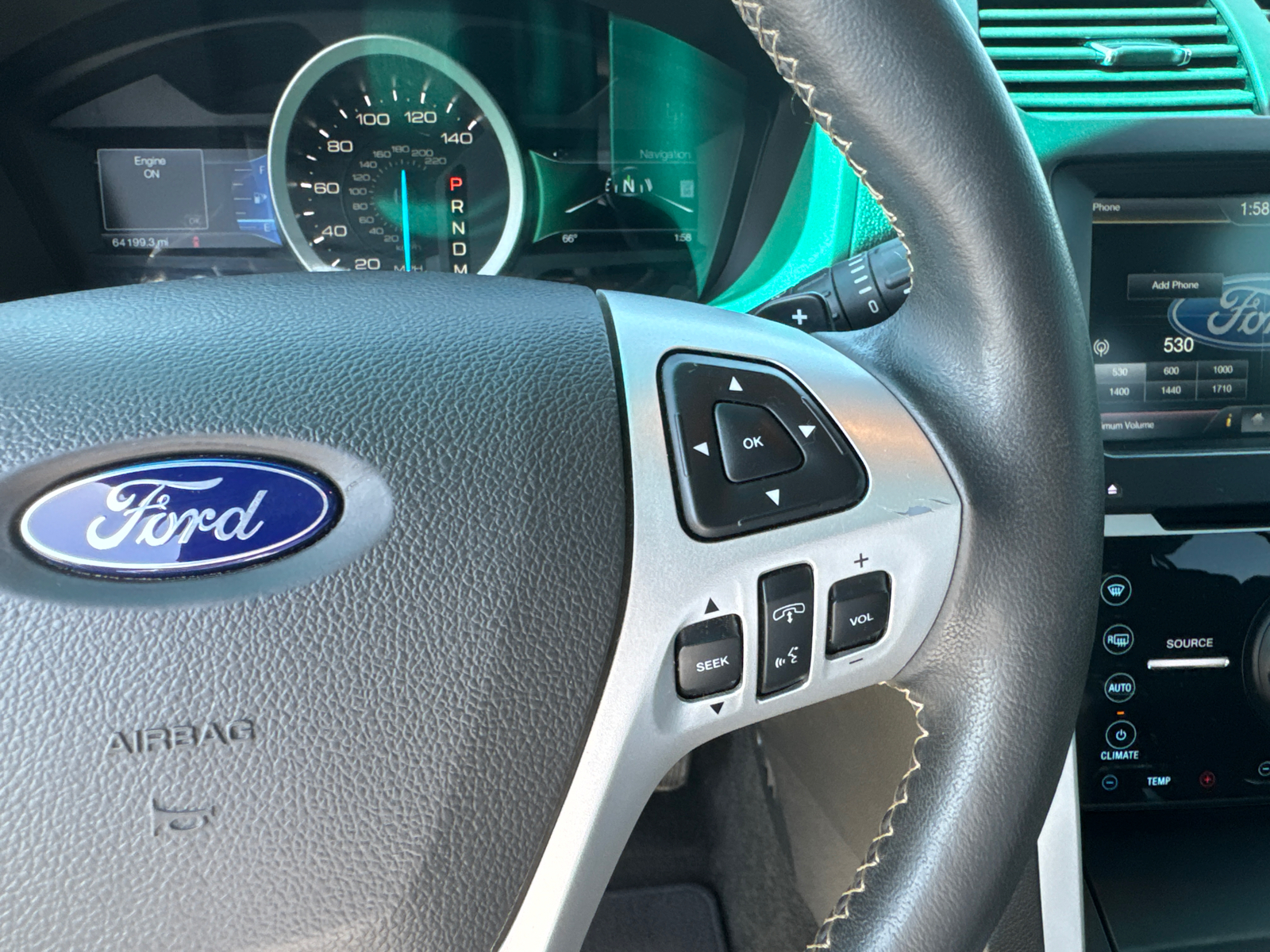 2015 Ford Explorer Sport 17