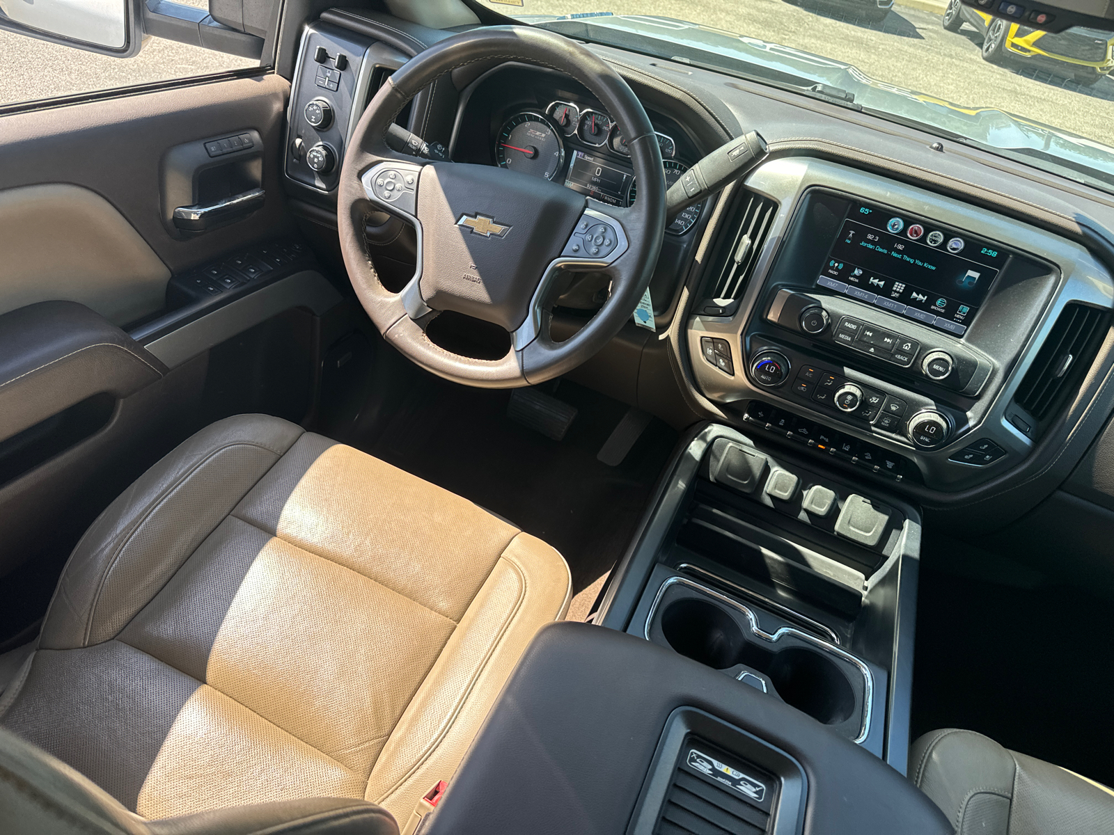 2016 Chevrolet Silverado 2500HD LTZ 26