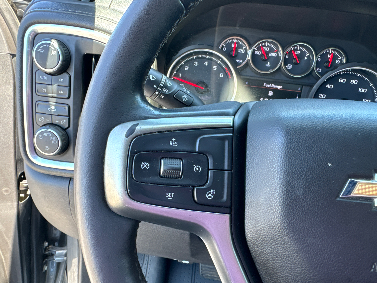 2019 Chevrolet Silverado 1500 LT 16