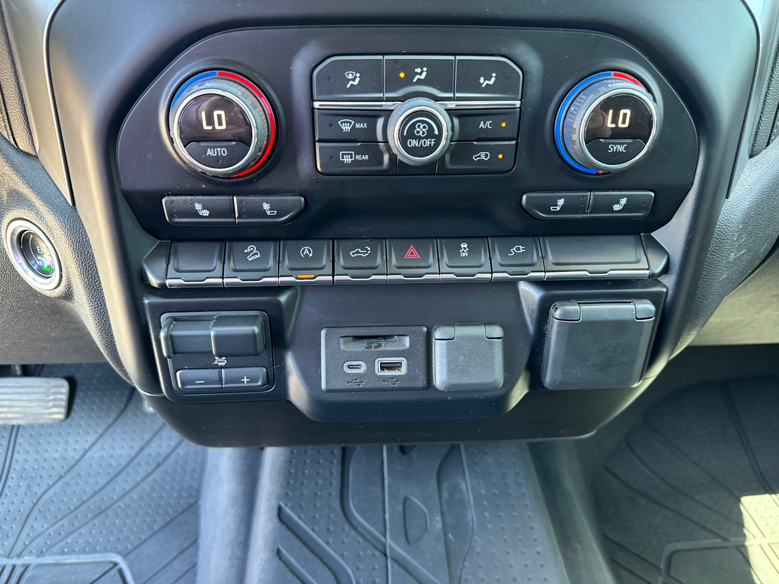 2019 Chevrolet Silverado 1500 LT 20