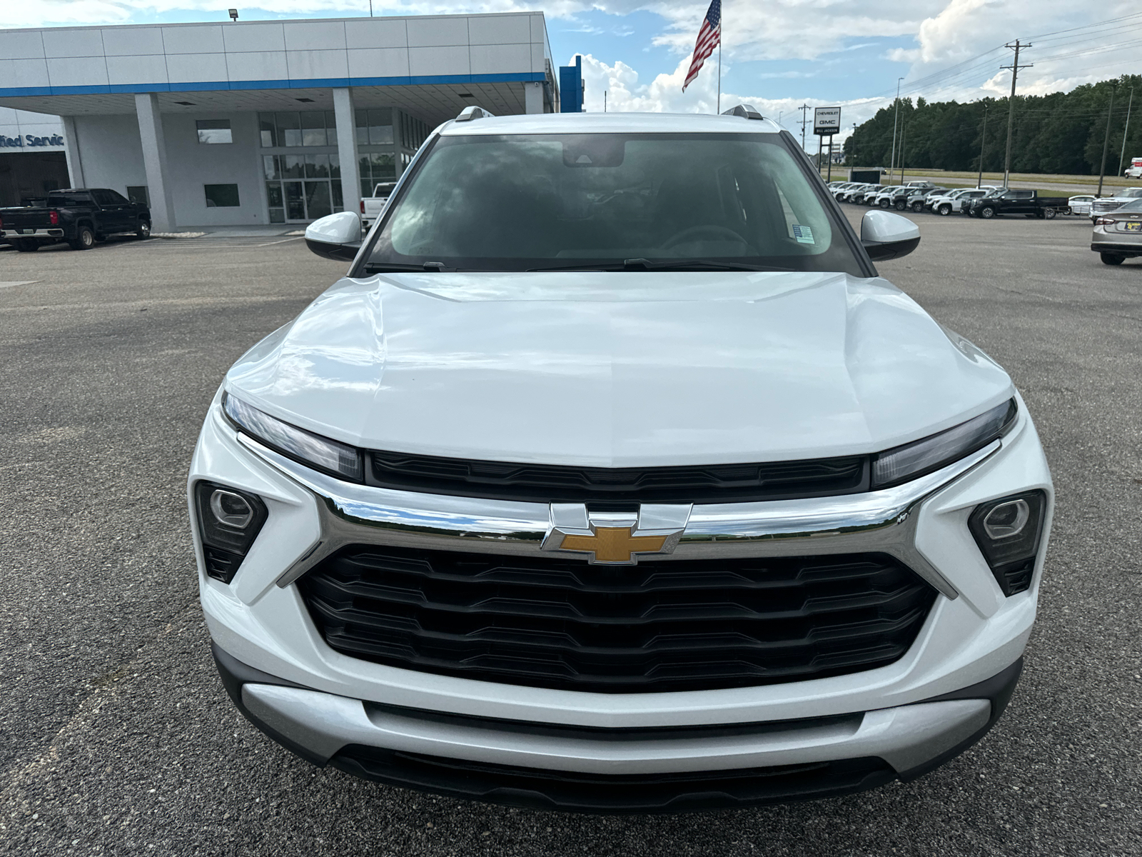 2024 Chevrolet TrailBlazer LT 2