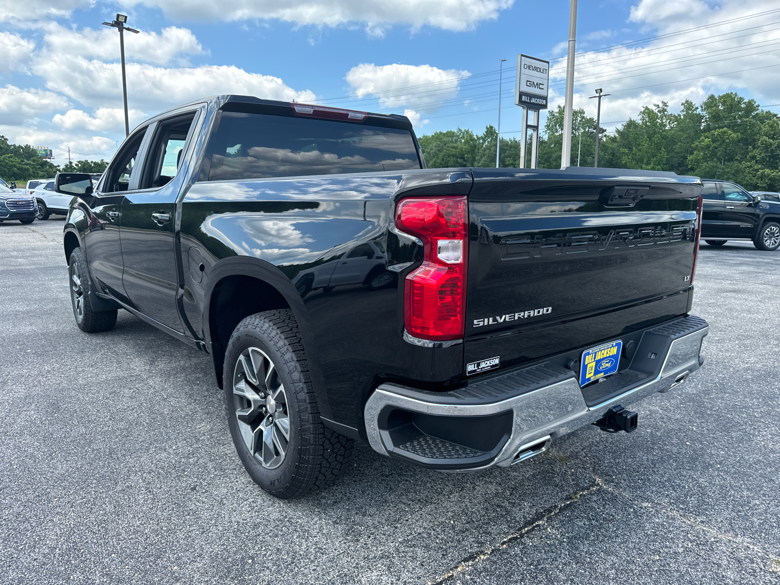 2024 Chevrolet Silverado 1500 LT 5