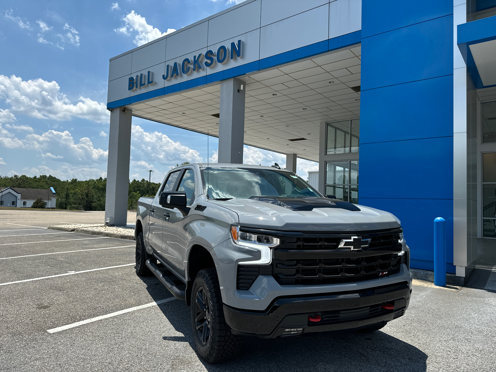 2024 Chevrolet Silverado 1500 LT Trail Boss 1